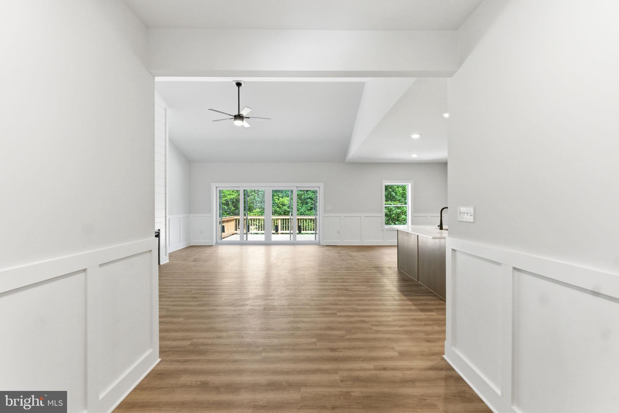 WINDFALL ACRES - Residential