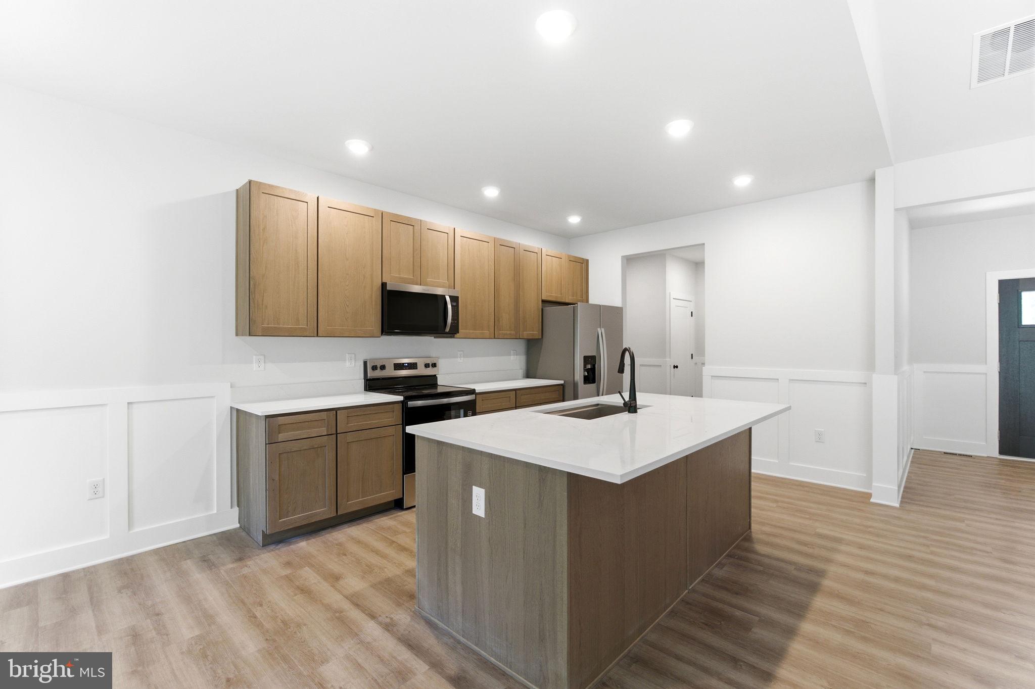 WINDFALL ACRES - Residential