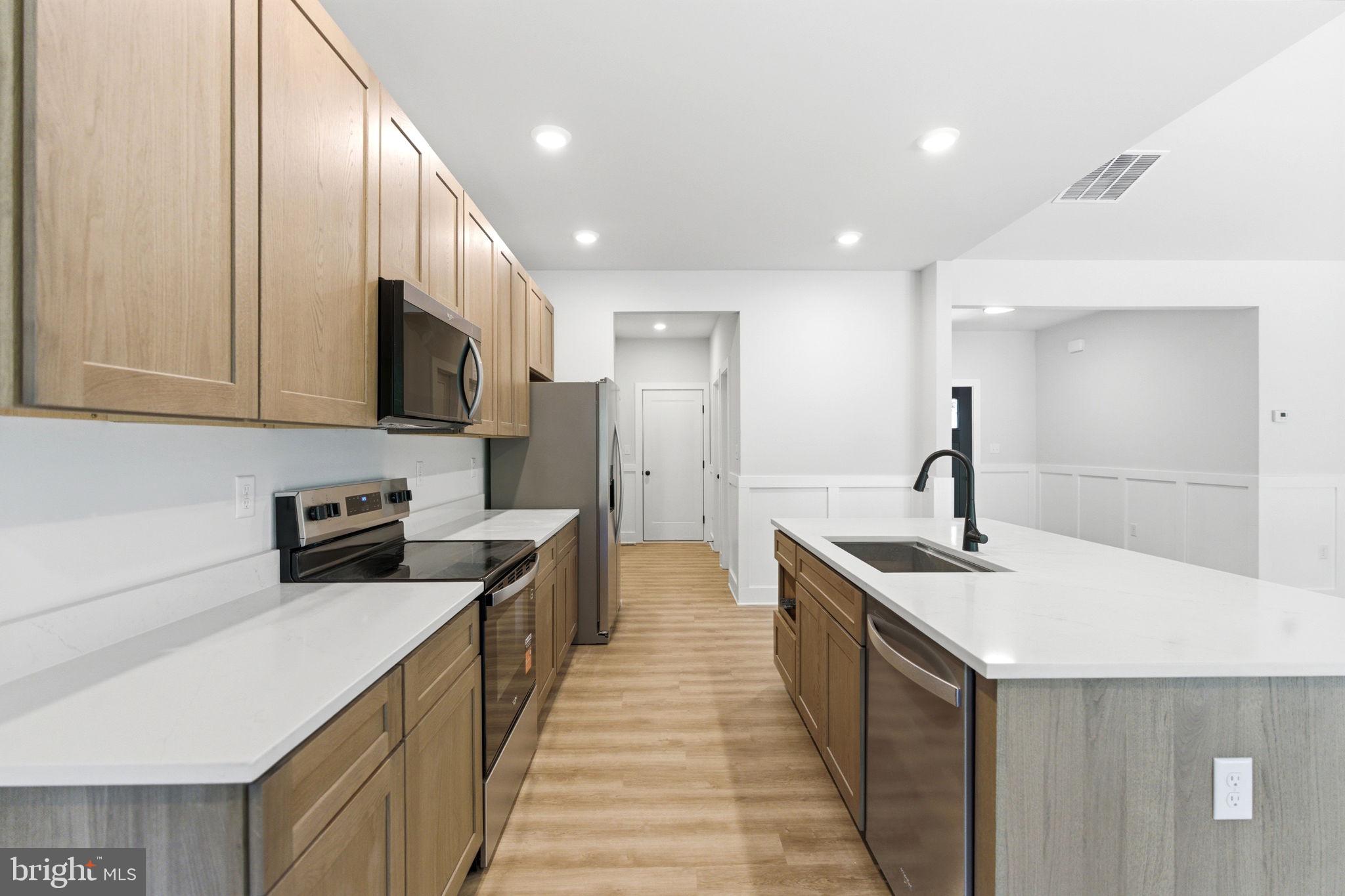 WINDFALL ACRES - Residential