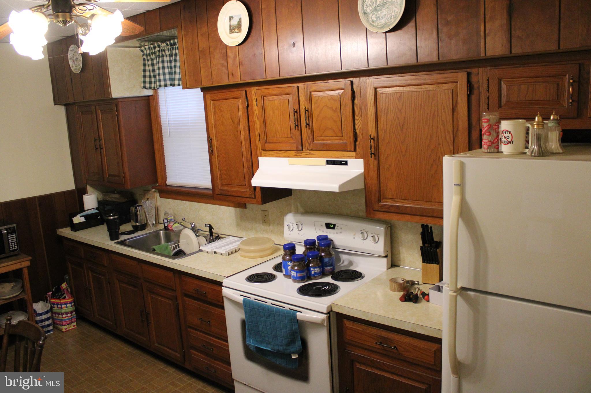 DUTCH HILL - Residential