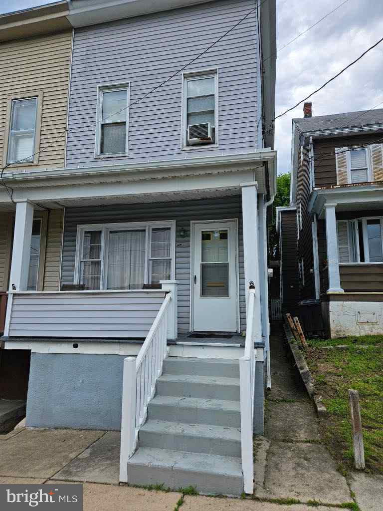 DUTCH HILL - Residential