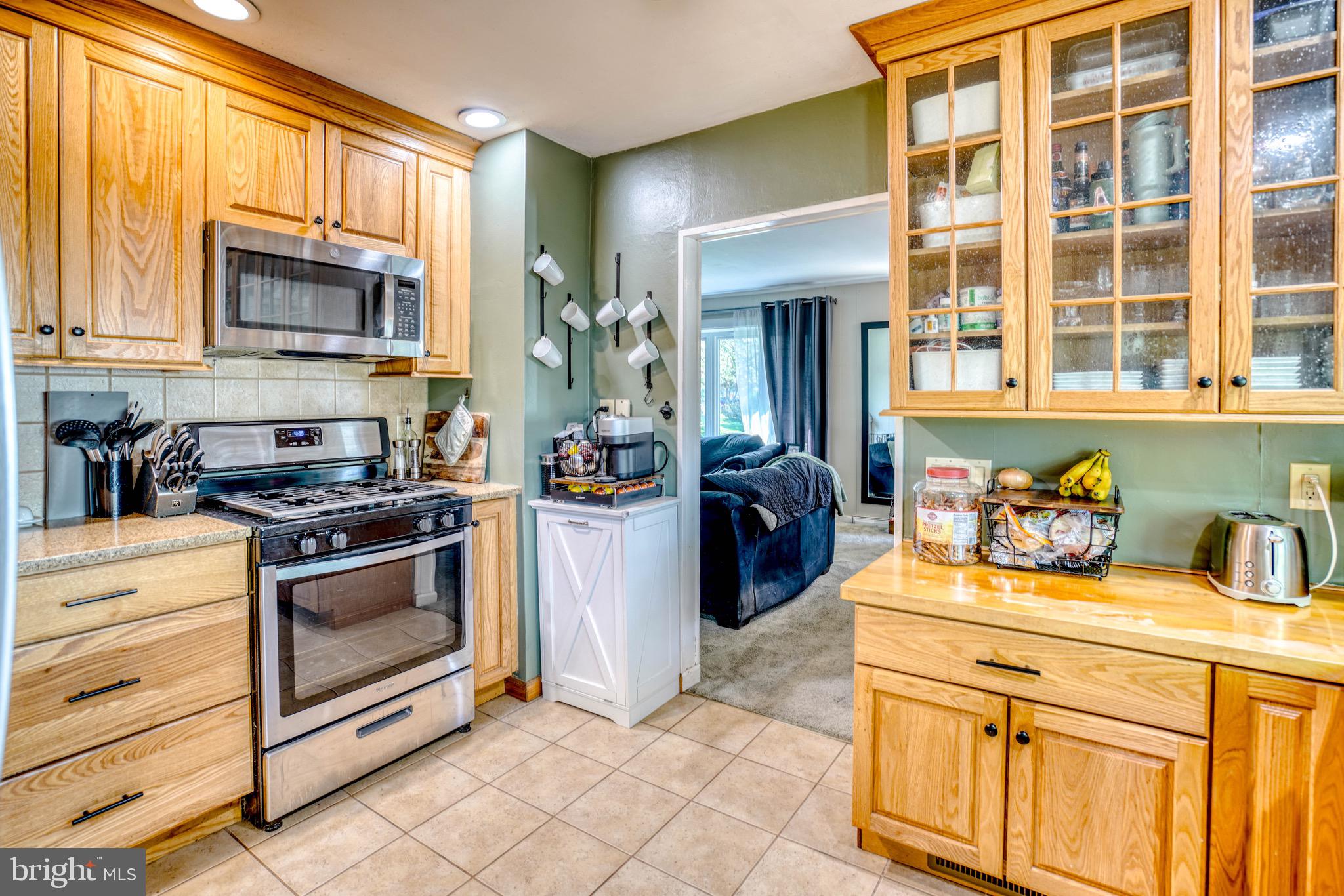 OAK HILL - Residential