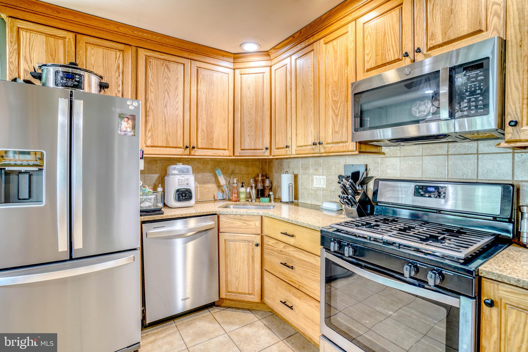 OAK HILL - Residential