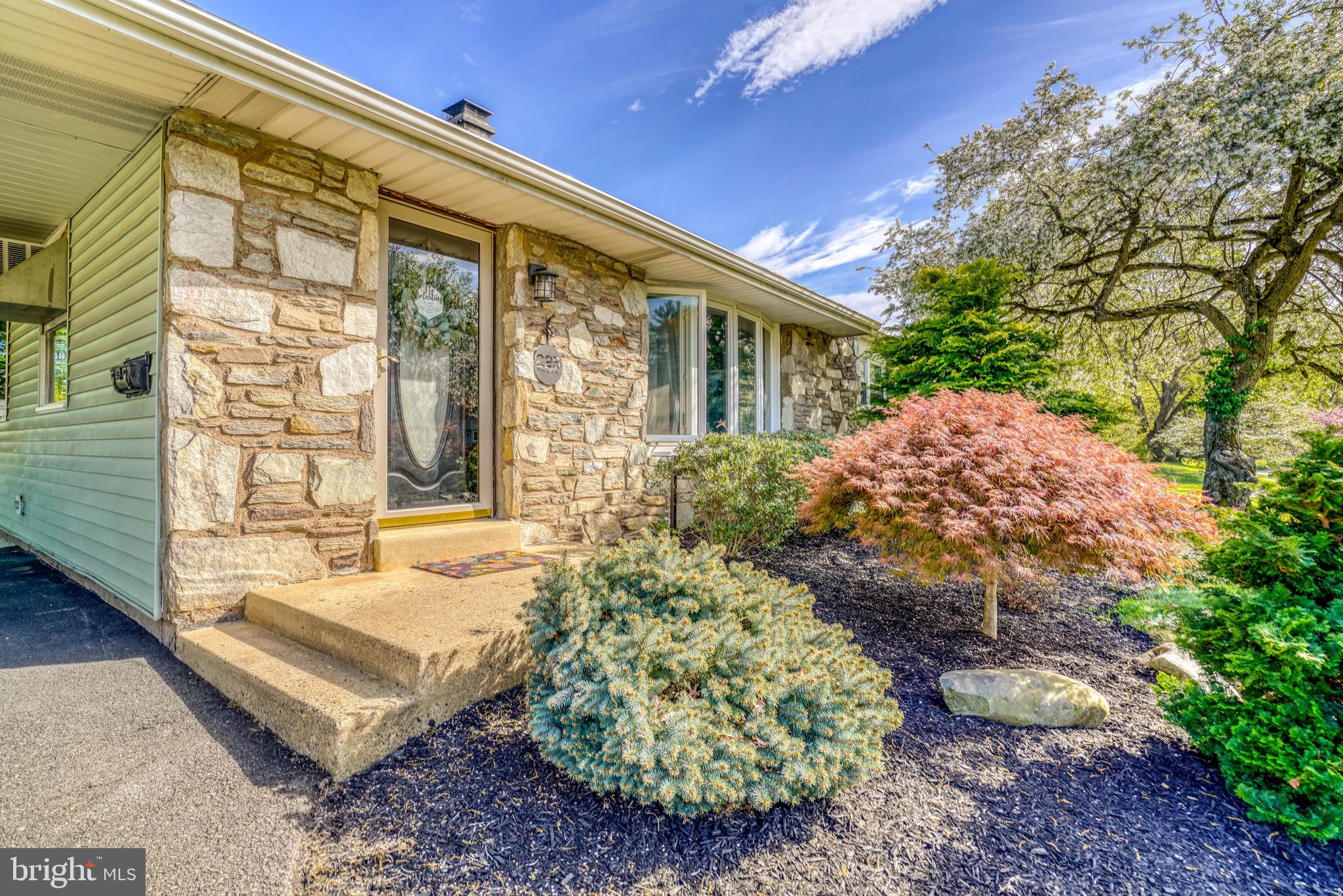 OAK HILL - Residential