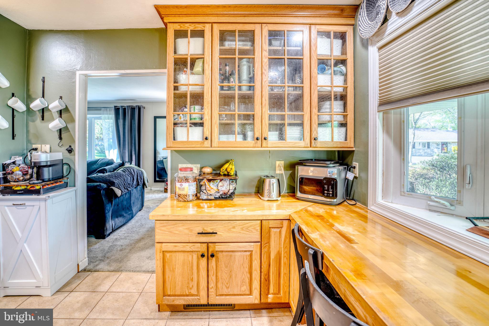 OAK HILL - Residential