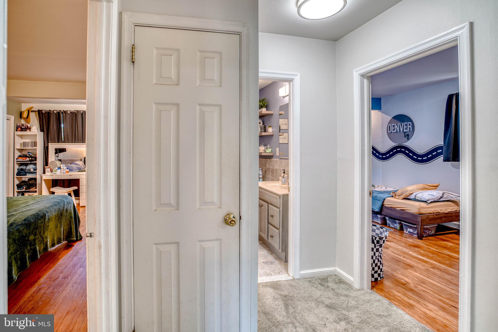 OAK HILL - Residential