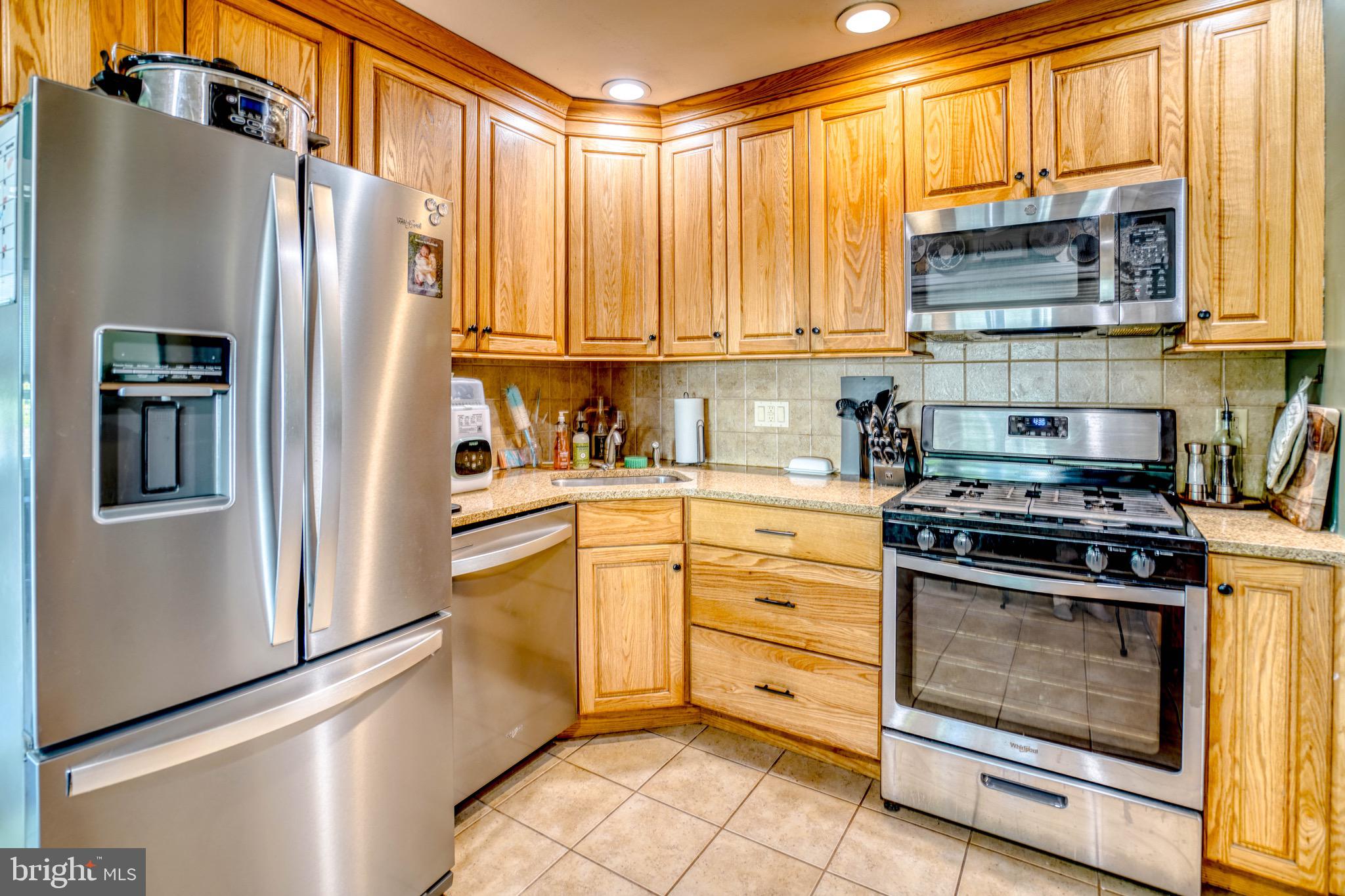 OAK HILL - Residential