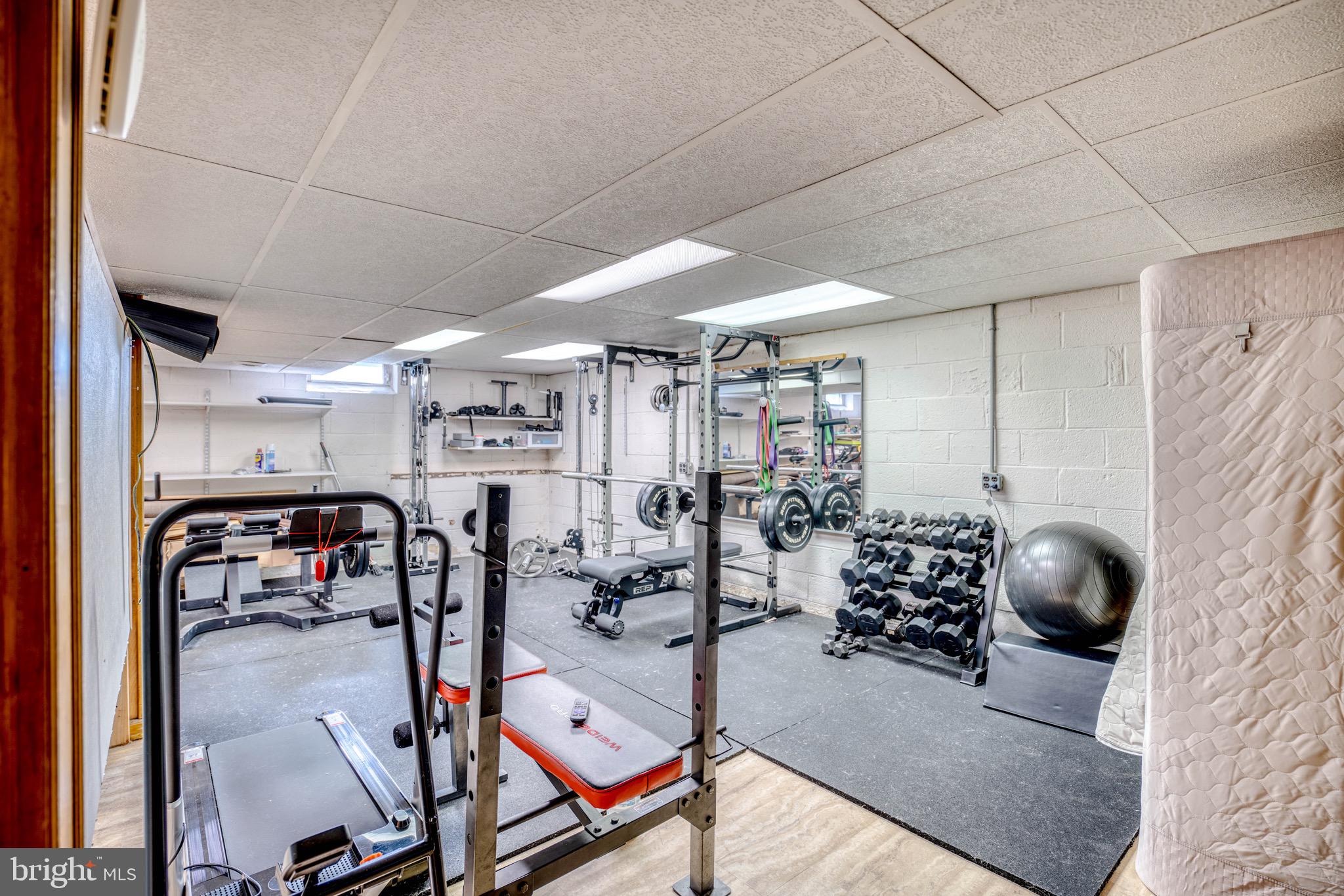 OAK HILL - Residential