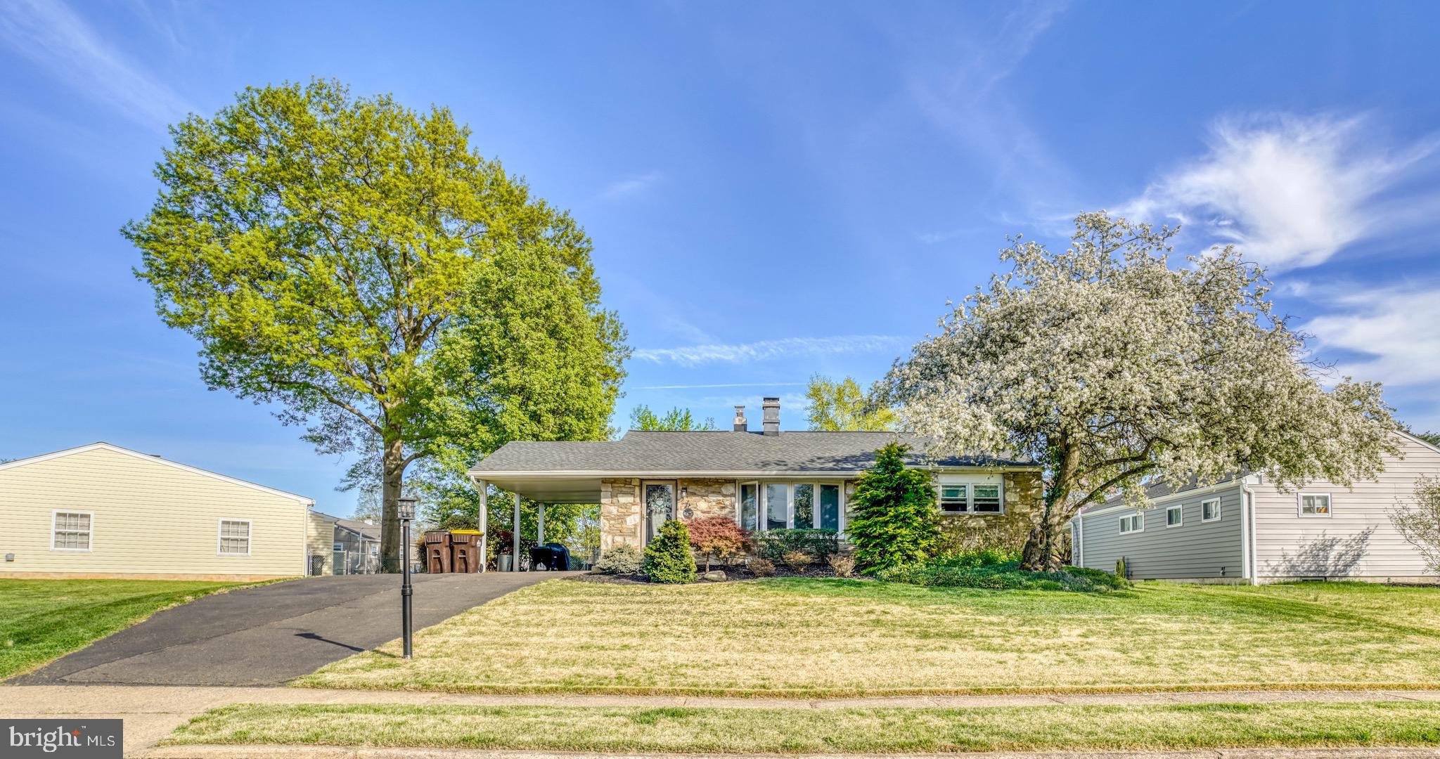 OAK HILL - Residential