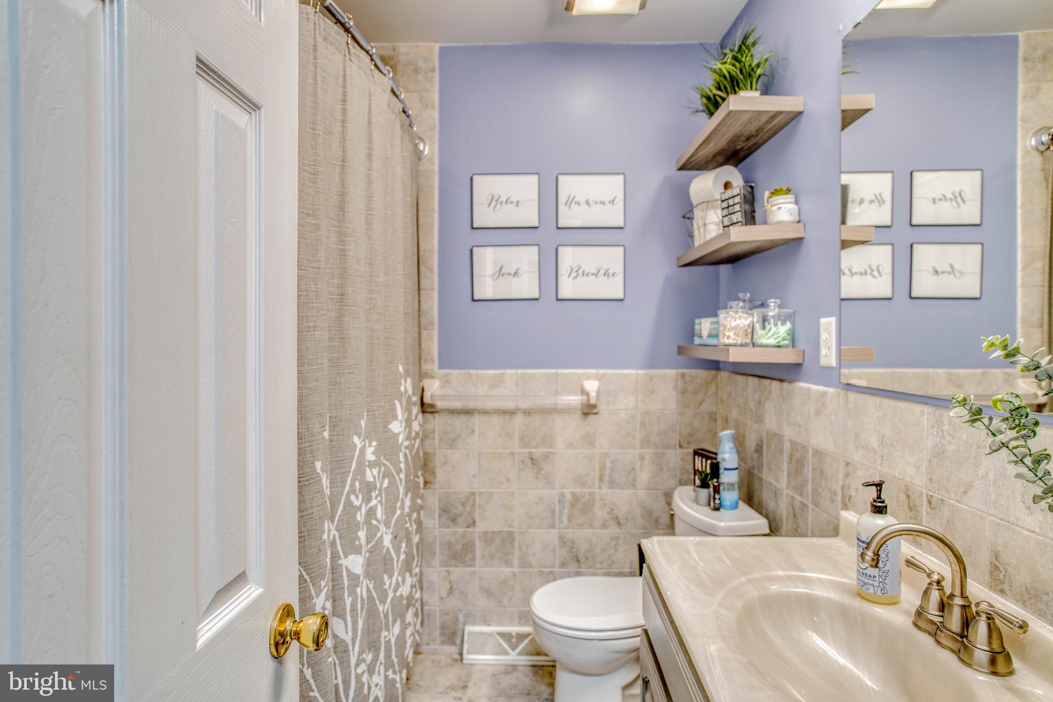 OAK HILL - Residential