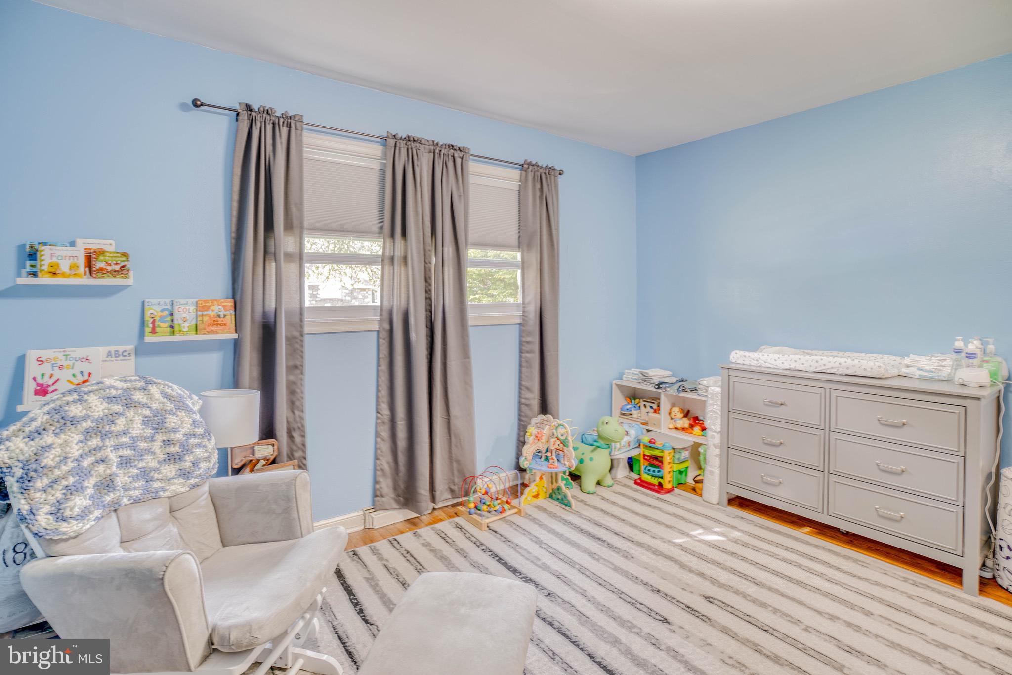 OAK HILL - Residential