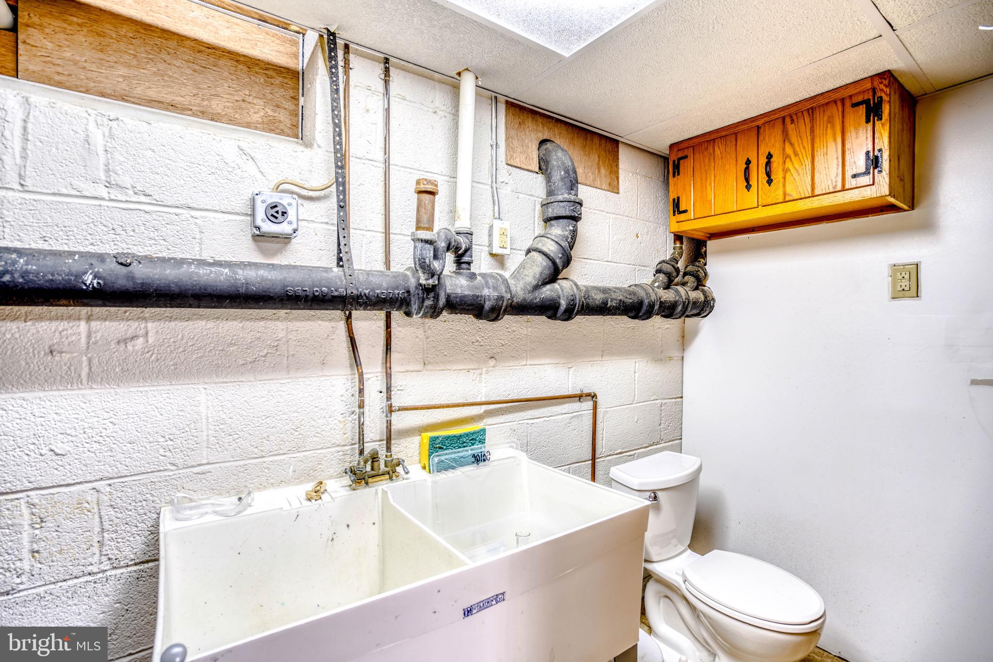 OAK HILL - Residential