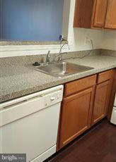 THE OAKS AT SIXTY FIFTH - Residential Lease