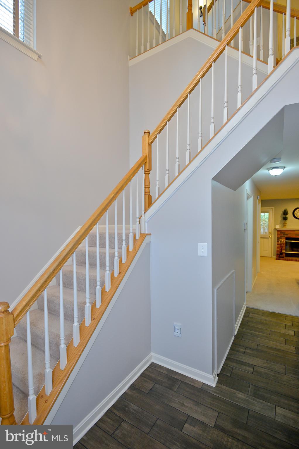 CENTRE RIDGE LAND BAY - Residential