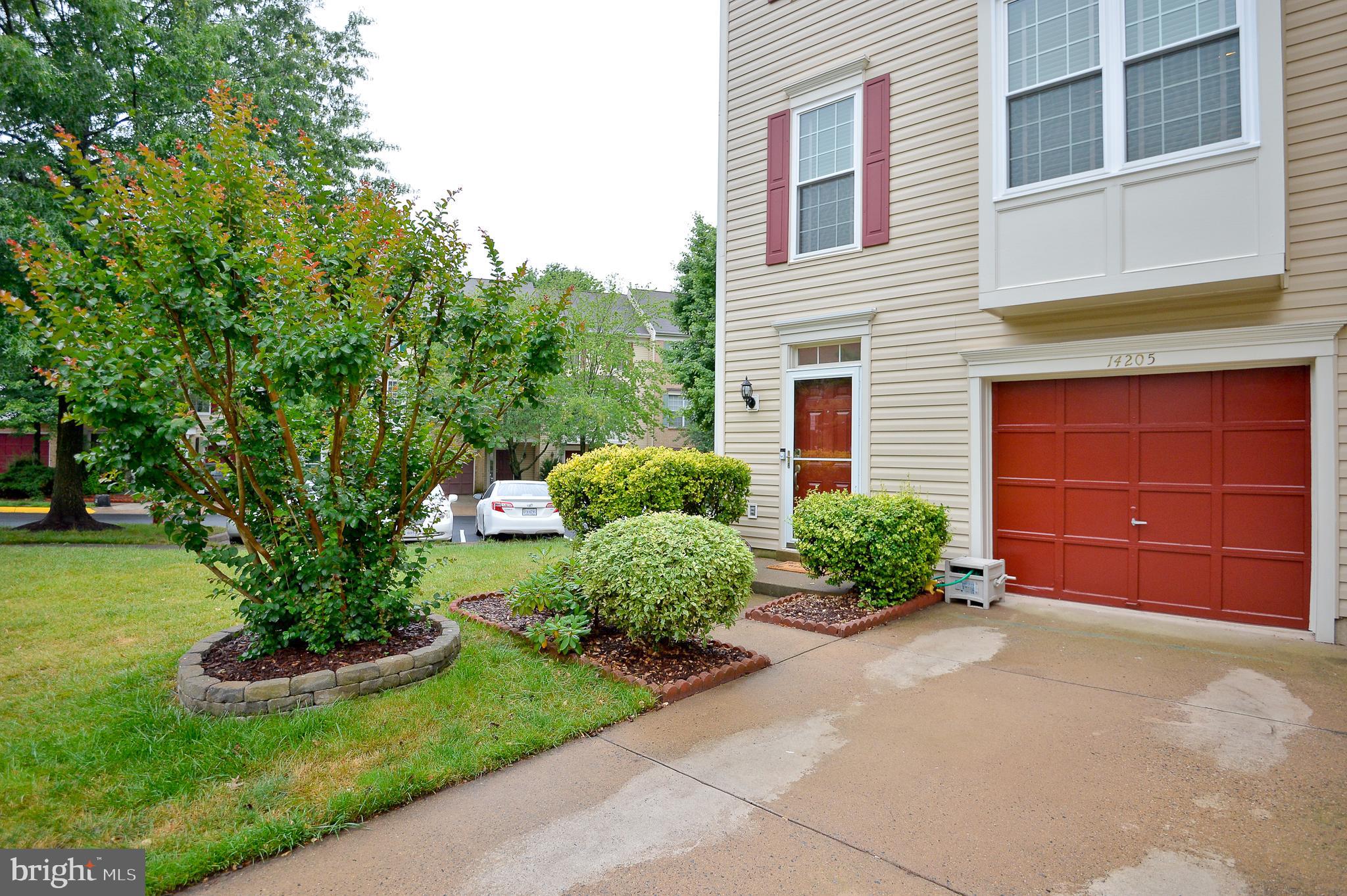 CENTRE RIDGE LAND BAY - Residential