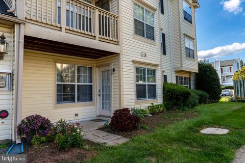 Photo of 11010 Koman Circle, MANASSAS, VA 20109 (MLS # VAPW2105452)