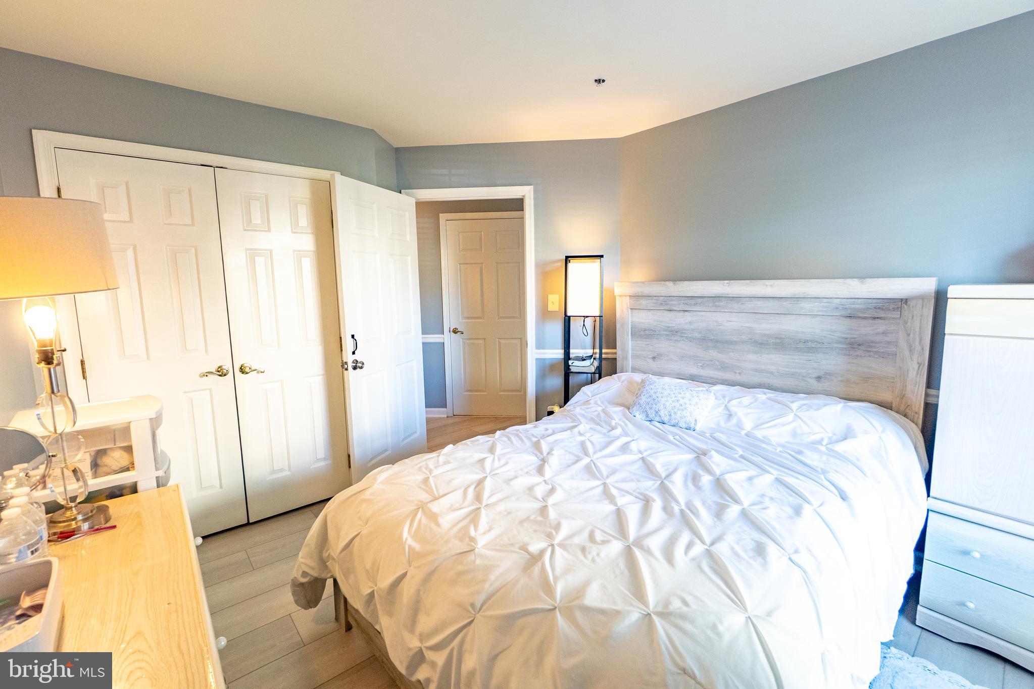 STRATFORD CONDOS - Residential