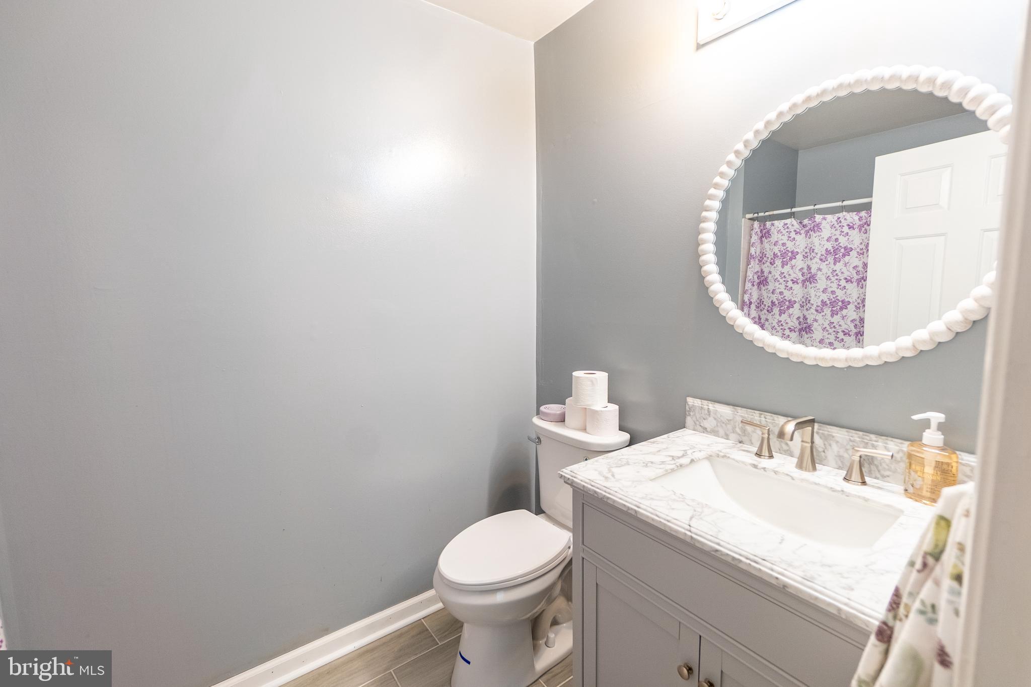 STRATFORD CONDOS - Residential