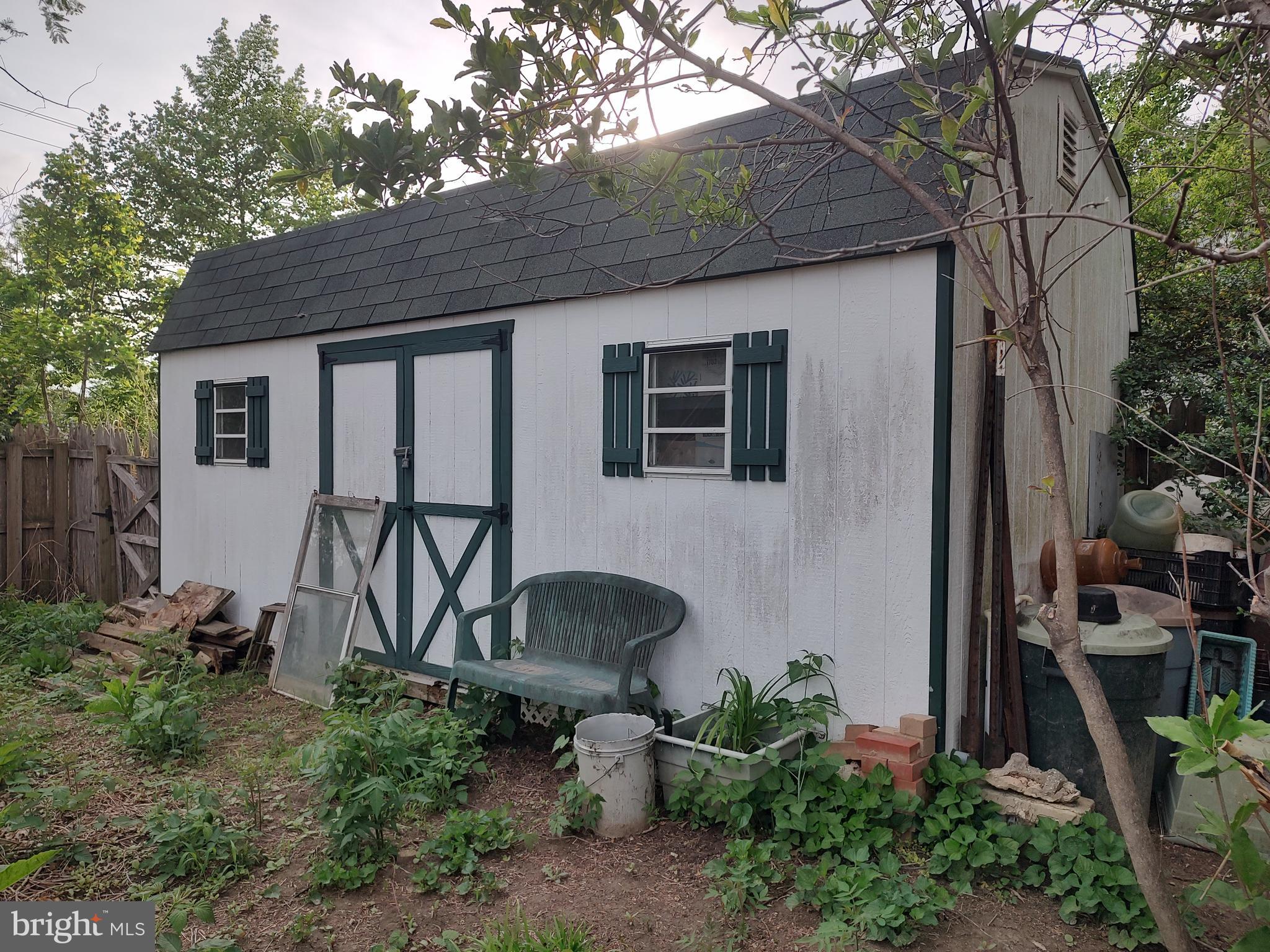 HISTORIC DISTRICT - Residential