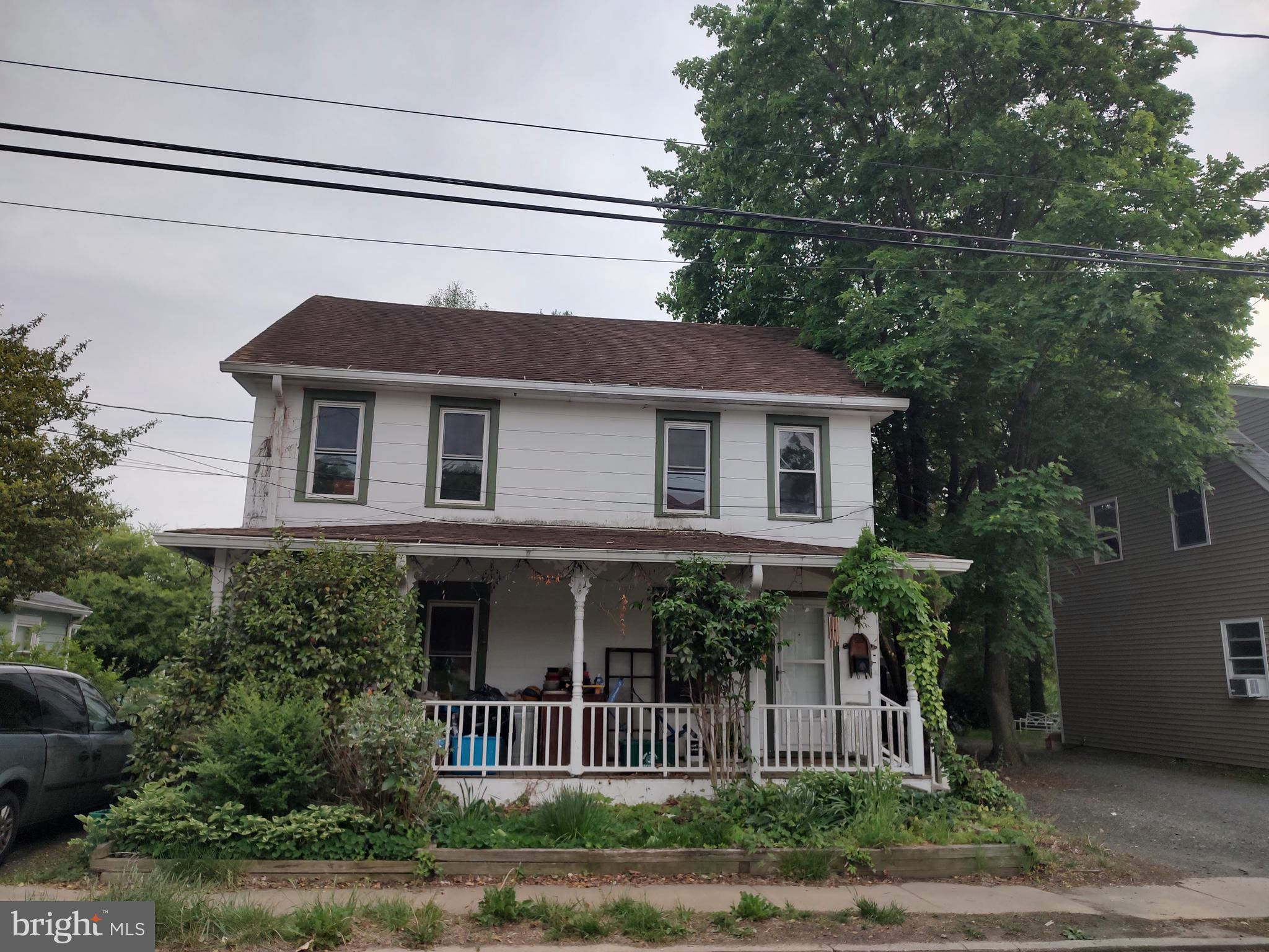 HISTORIC DISTRICT - Residential