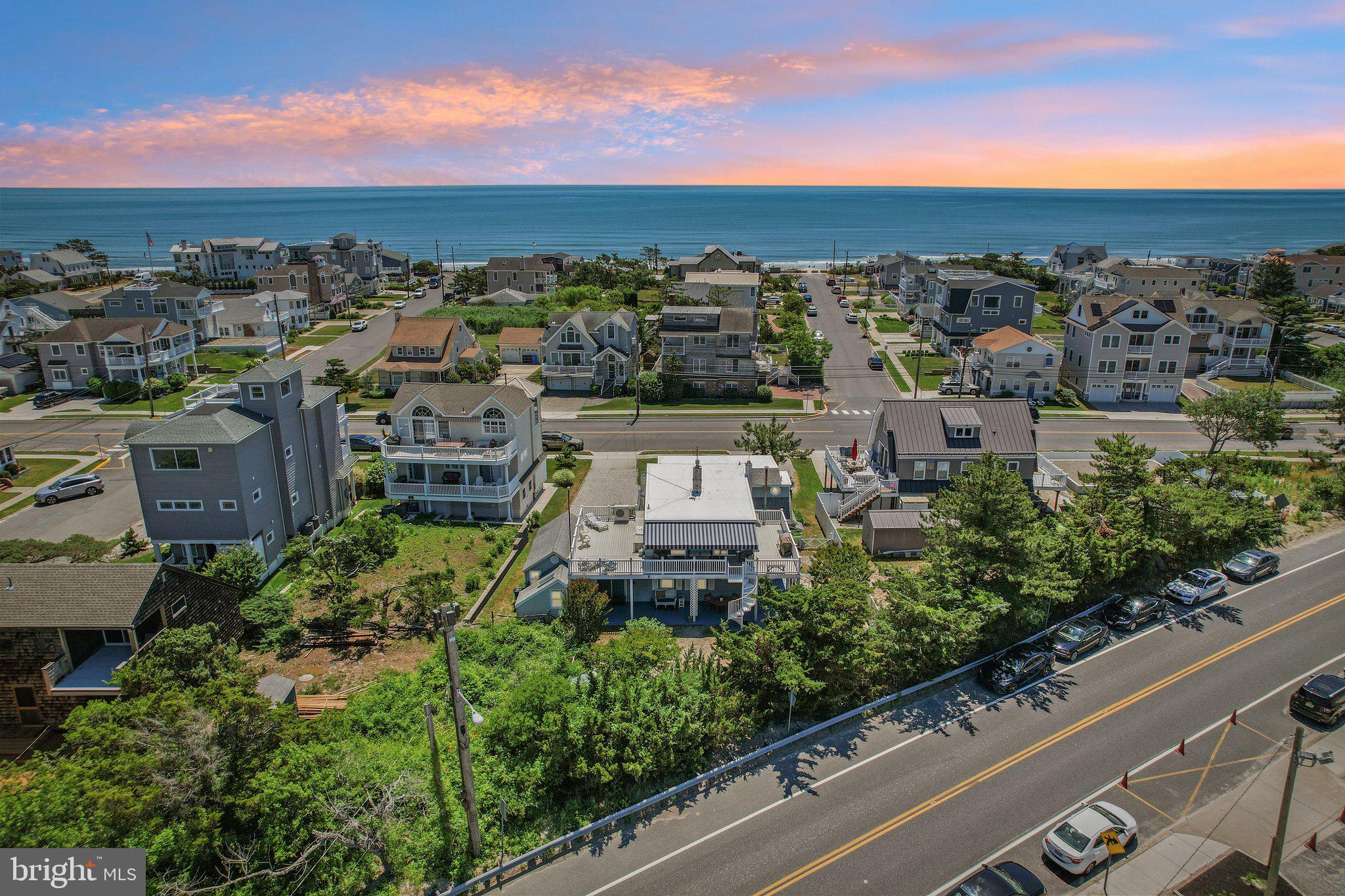 100 N COMMONWEALTH AVENUE