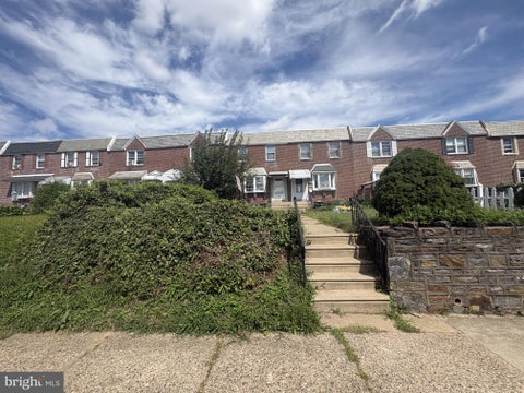 Townhouse For Sale - 2119 Glenview Street<br/> PHILADELPHIA, PA 19149