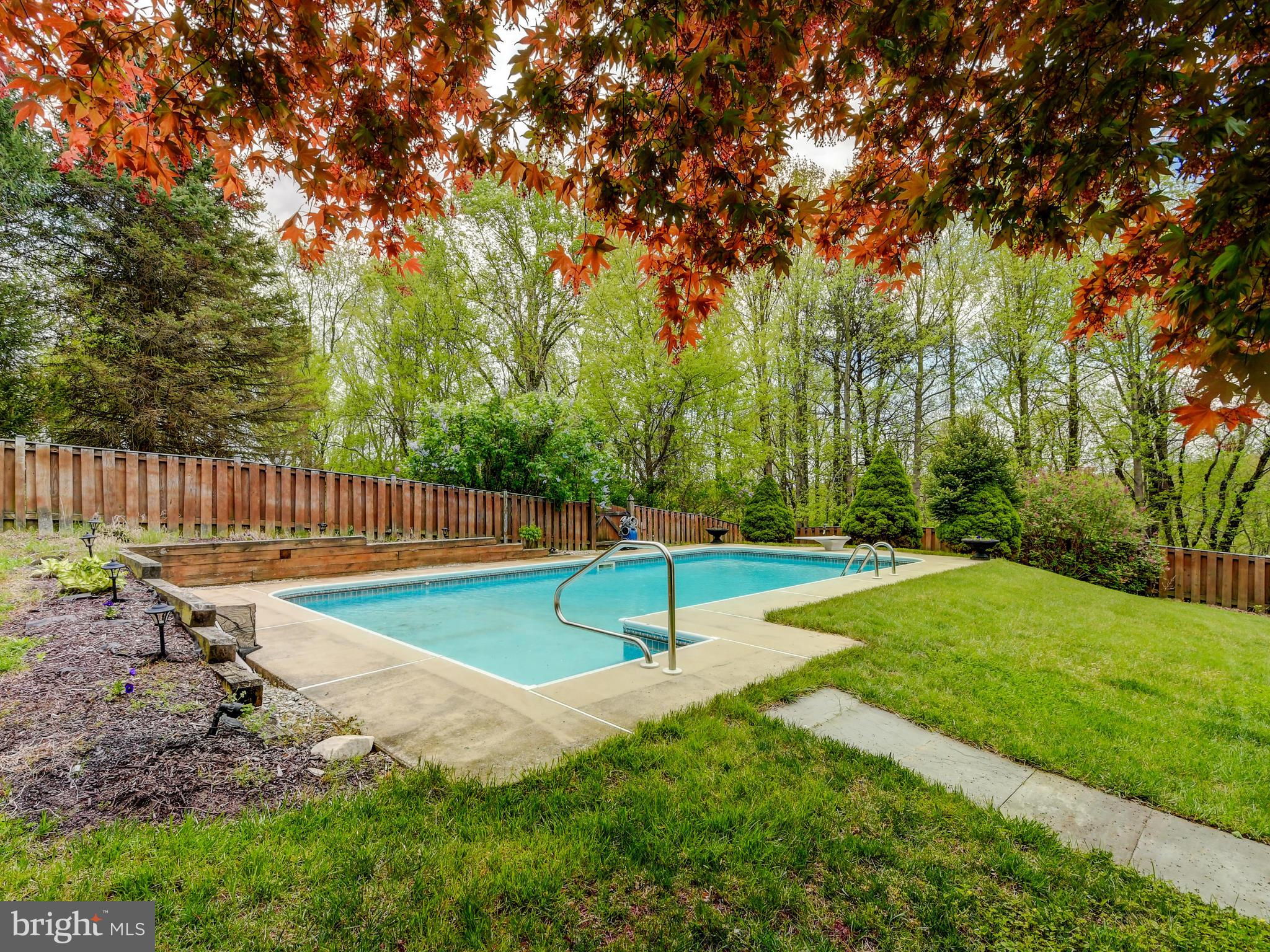 AUTUMN PARK - Residential