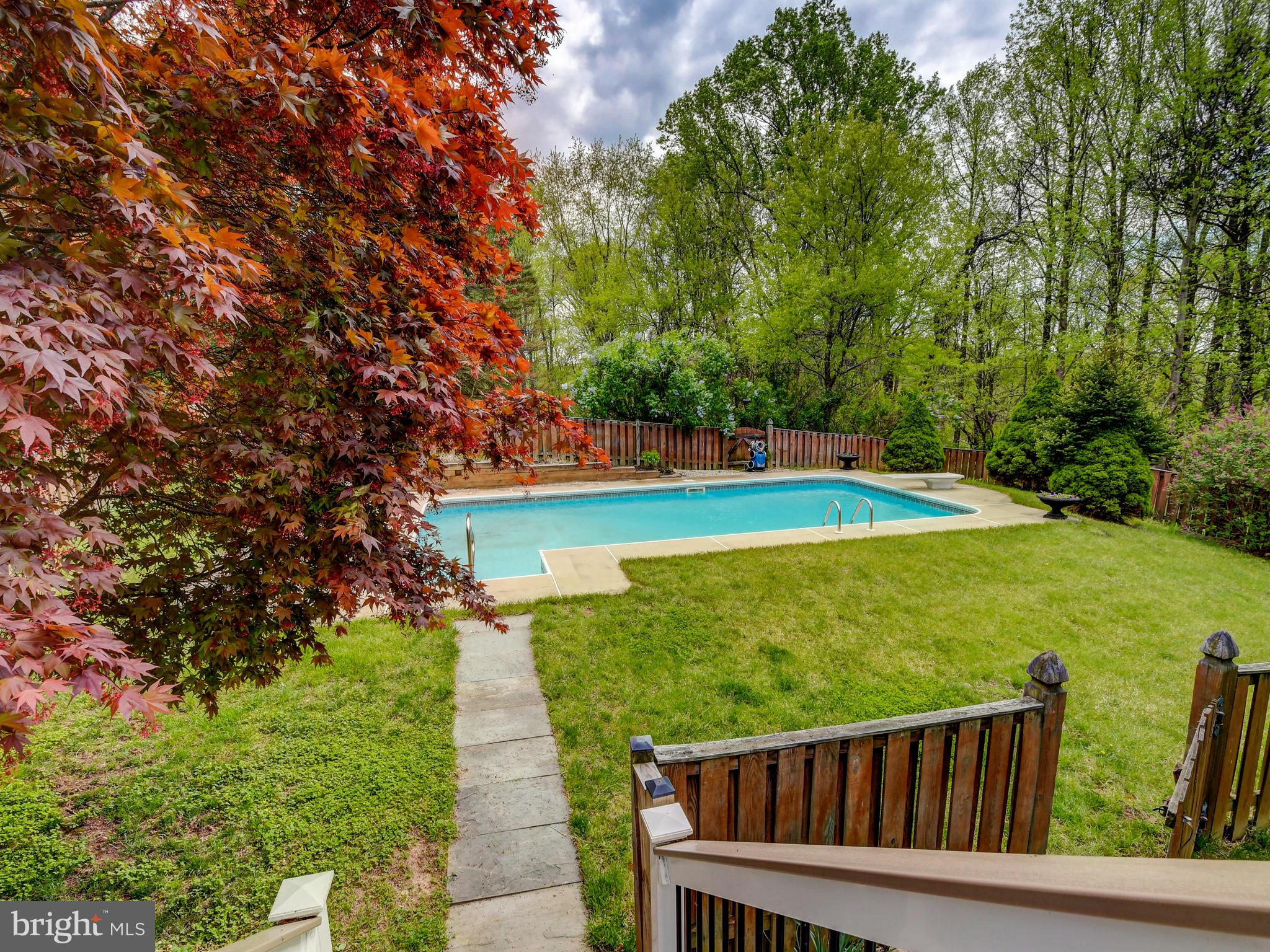 AUTUMN PARK - Residential