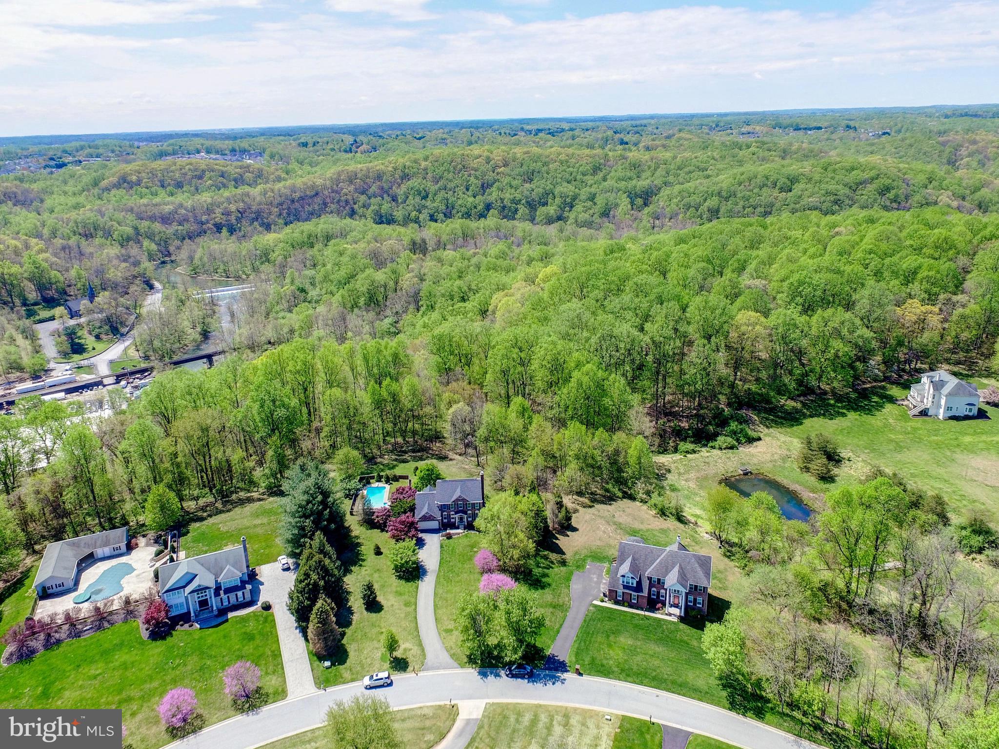 AUTUMN PARK - Residential