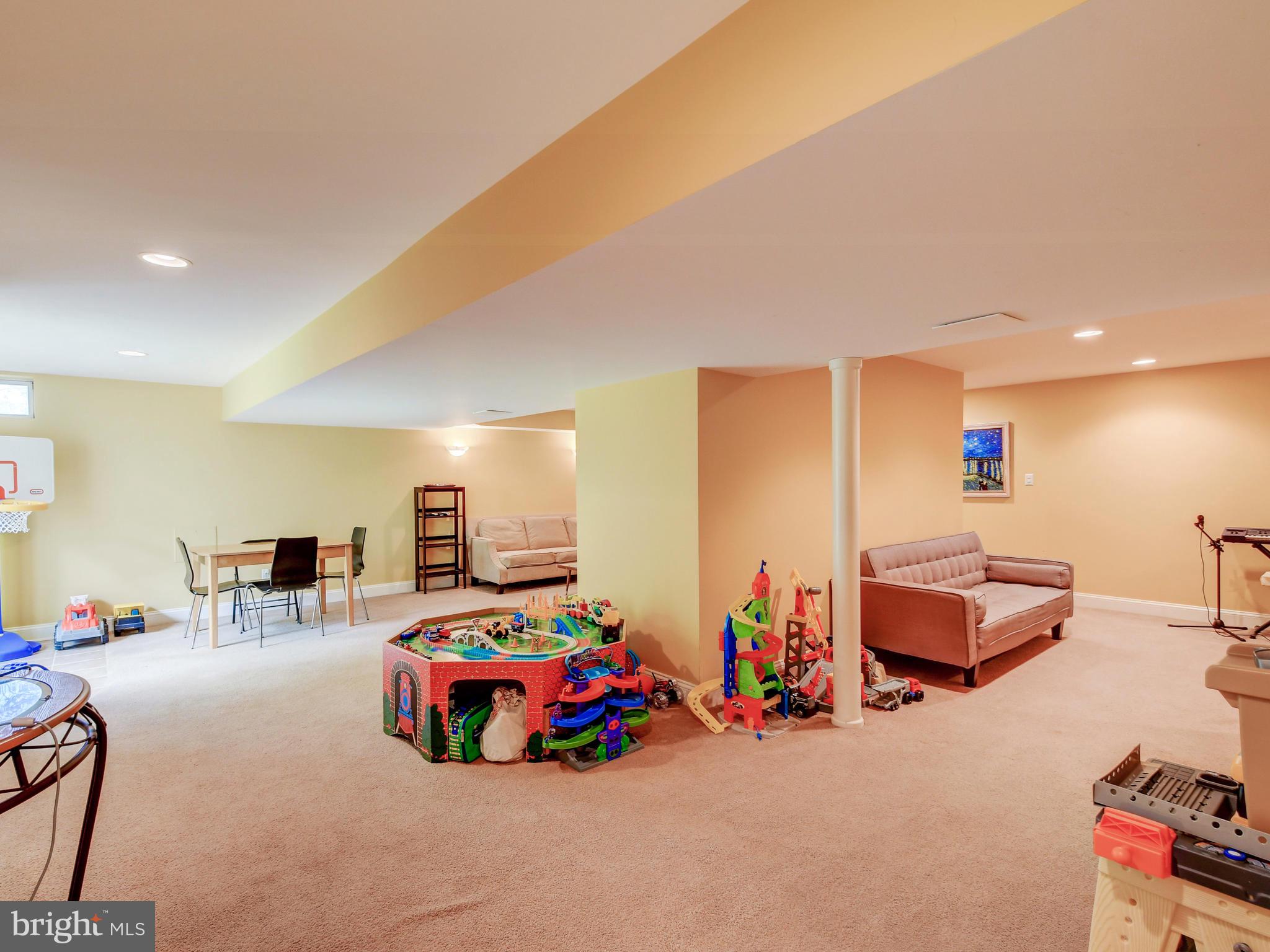 AUTUMN PARK - Residential