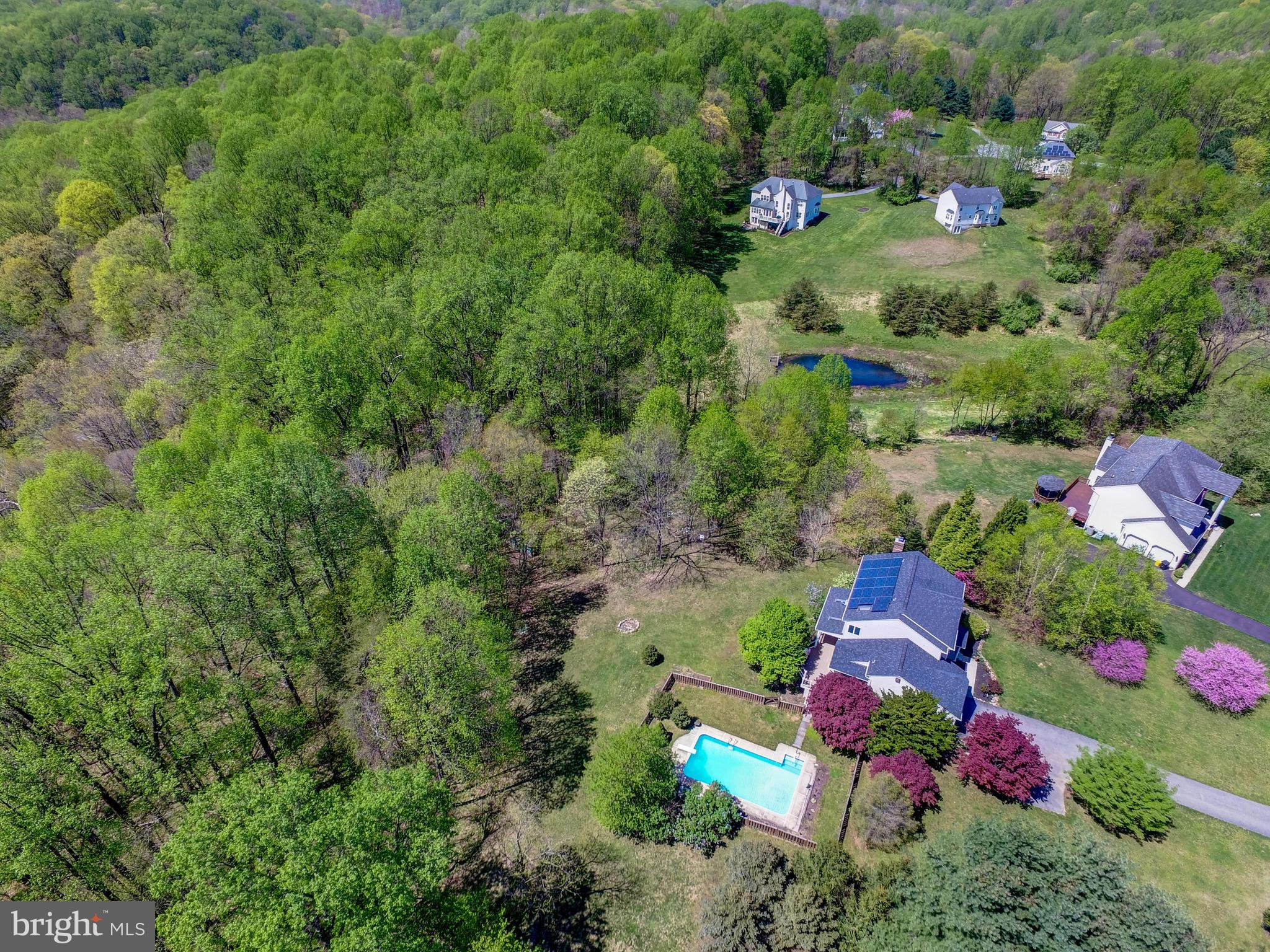 AUTUMN PARK - Residential