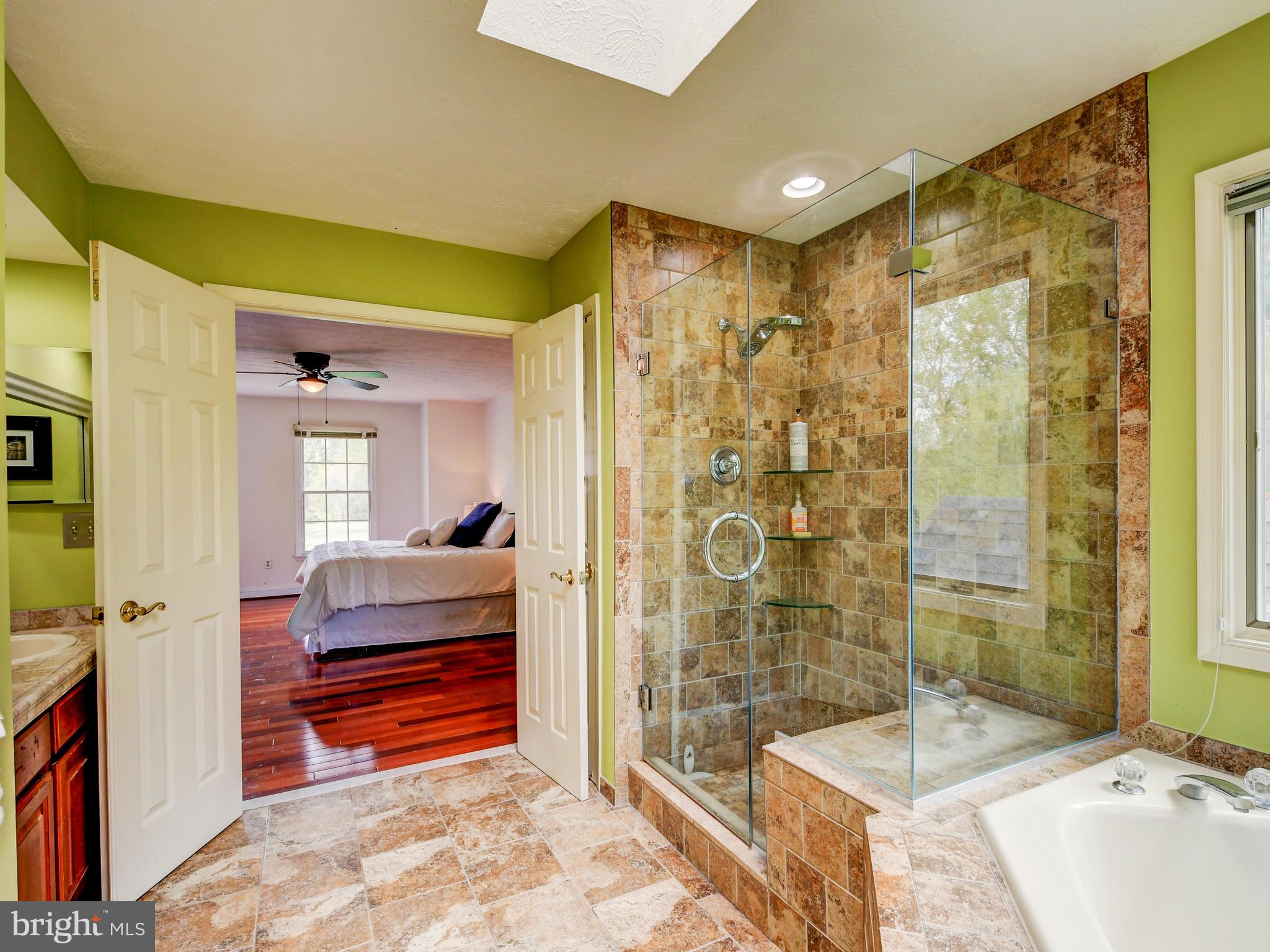 AUTUMN PARK - Residential