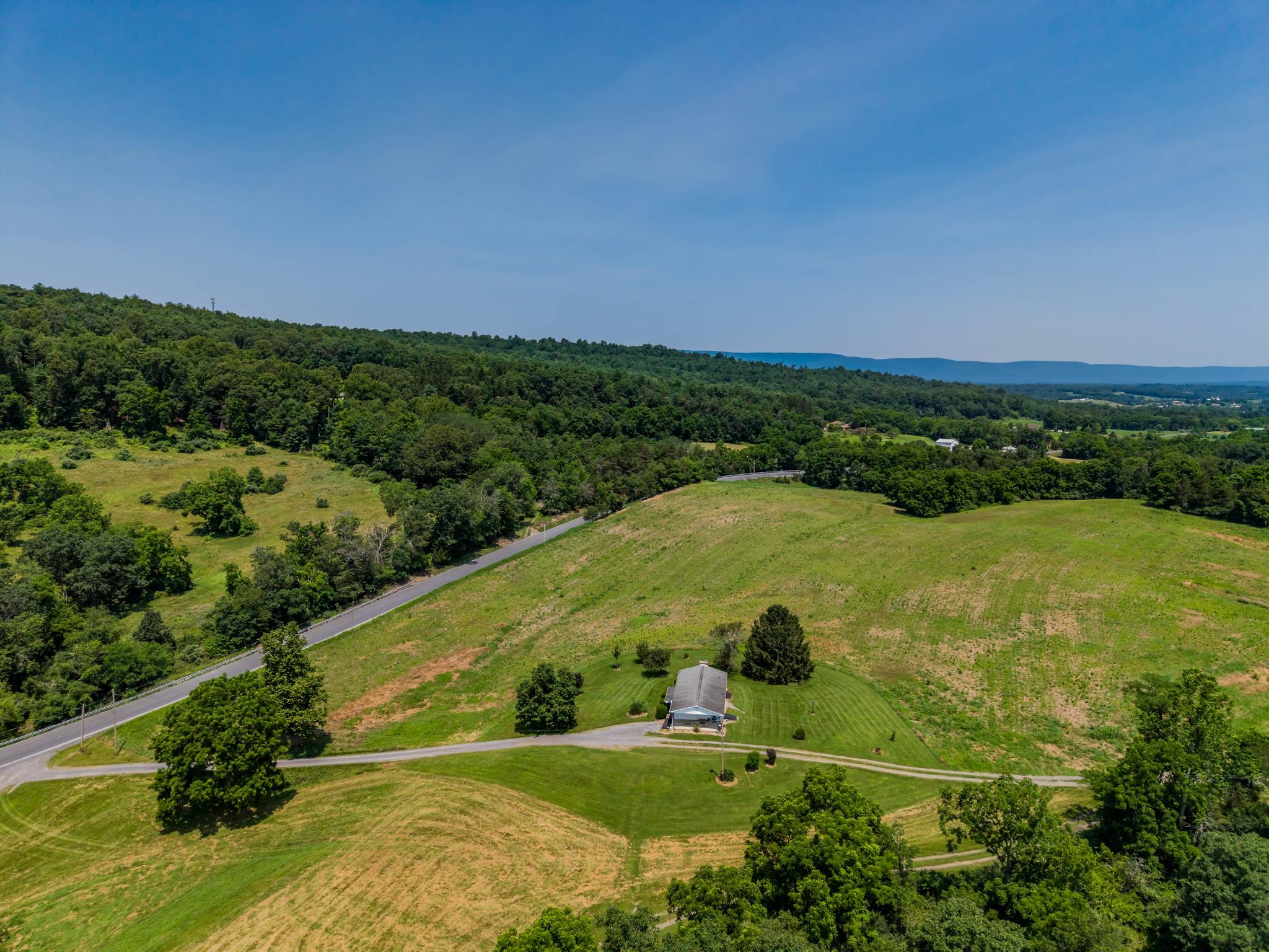 7296 THOMPSON ROAD