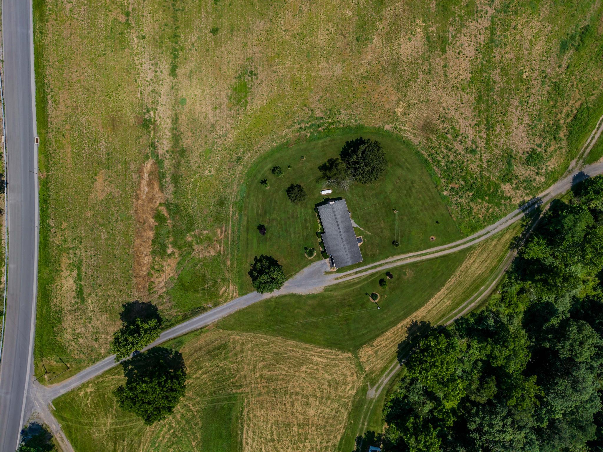 7296 THOMPSON ROAD
