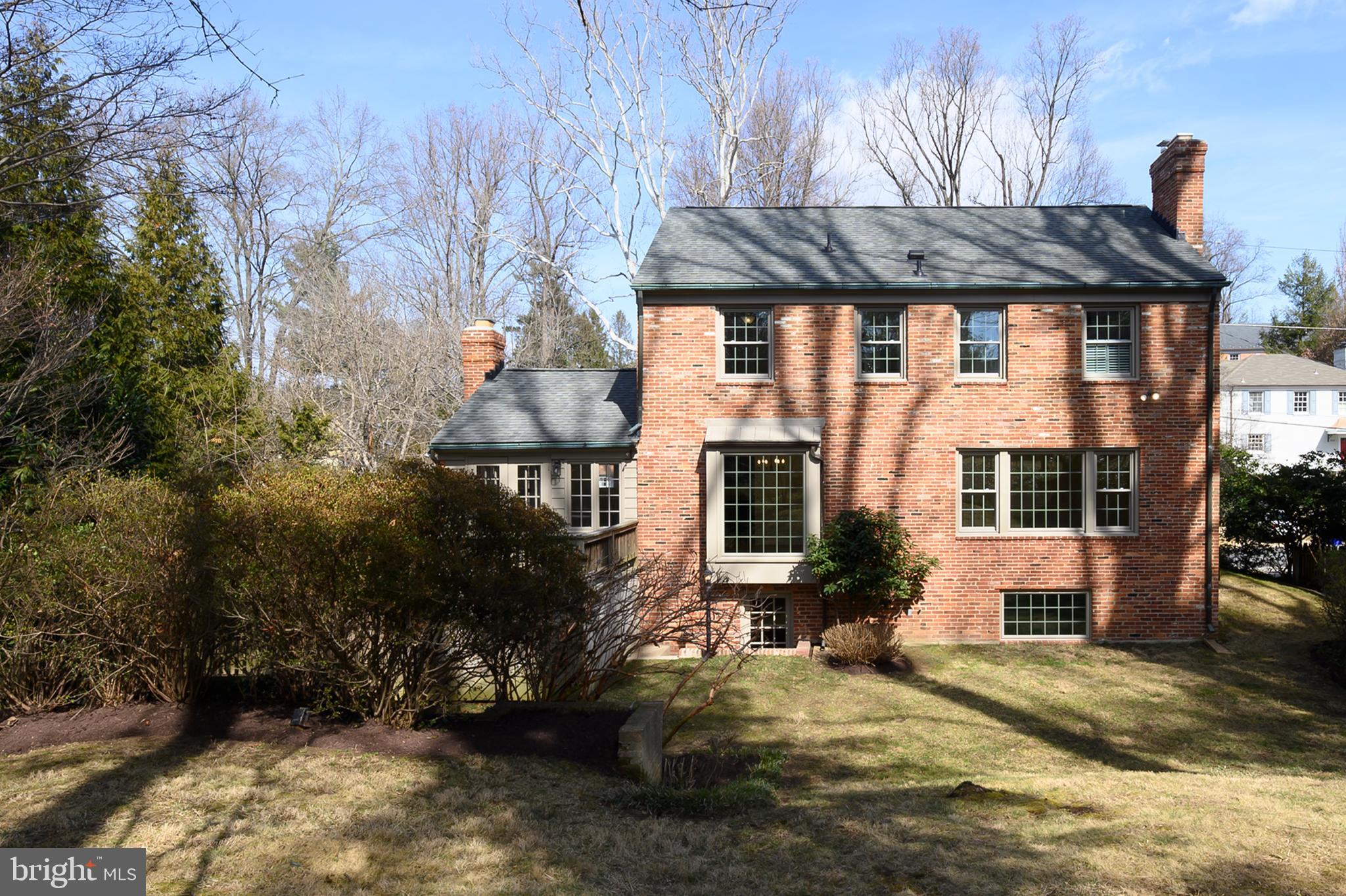 WESTMORELAND HILLS - Residential