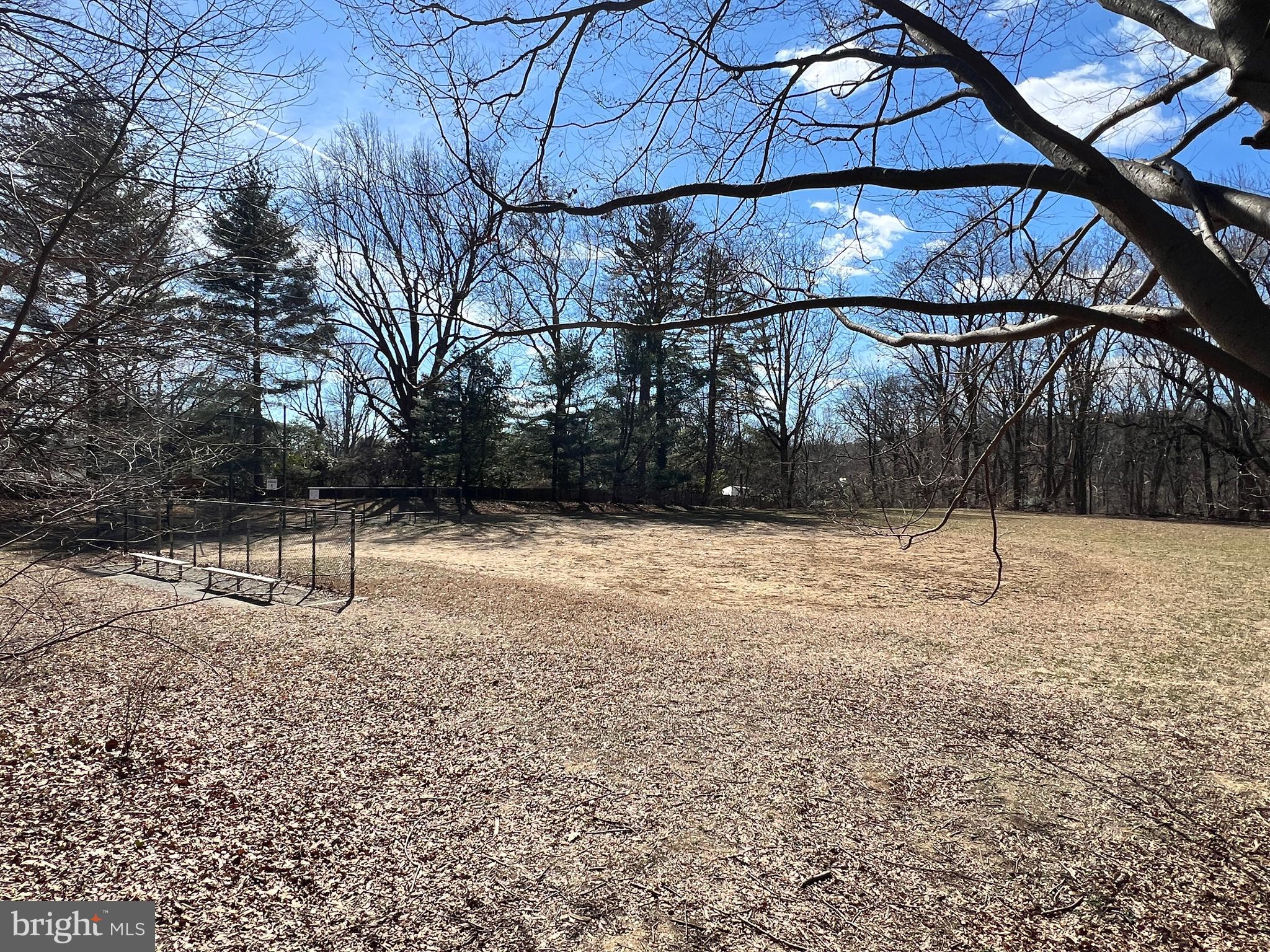 WESTMORELAND HILLS - Residential