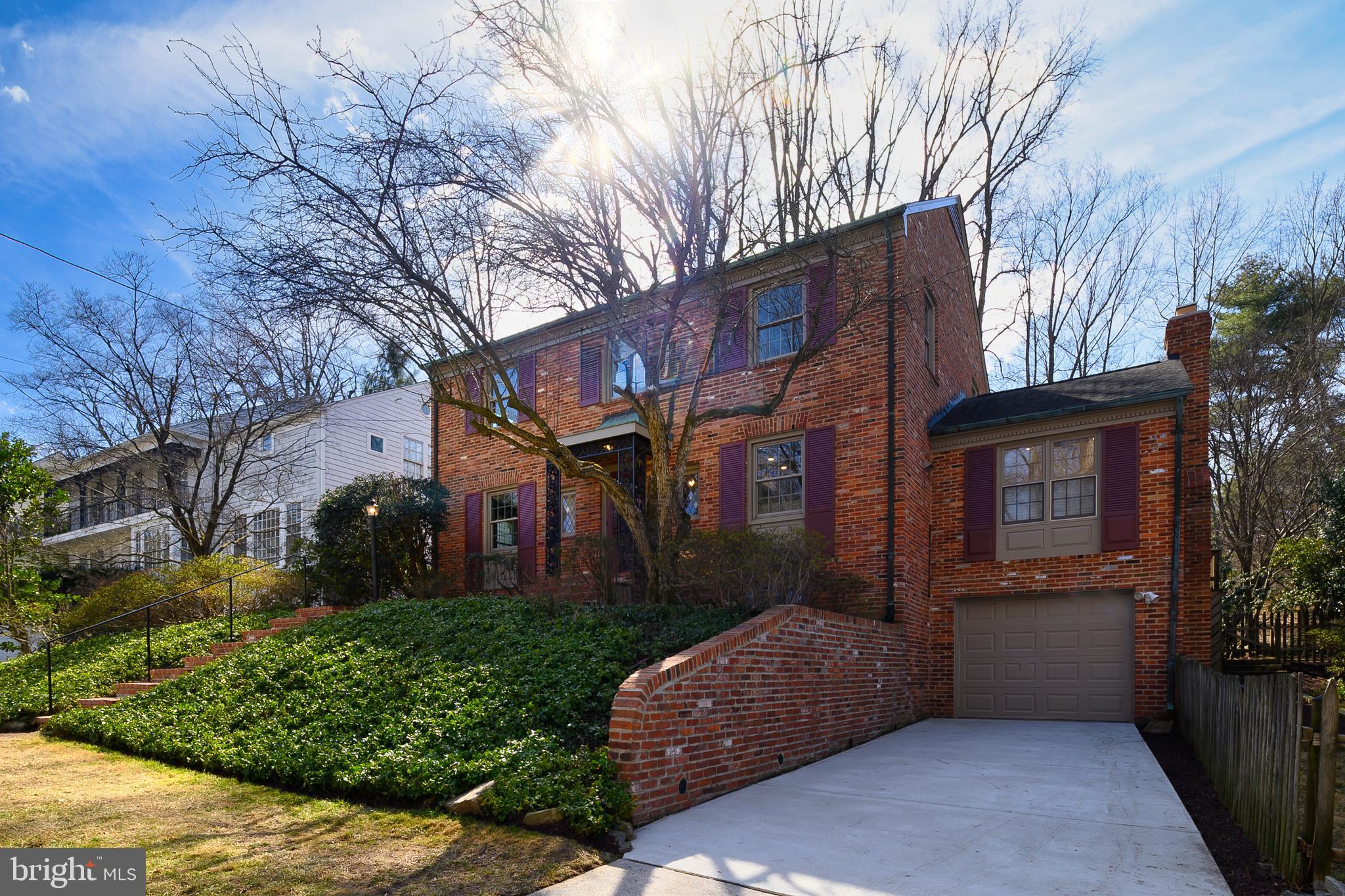 WESTMORELAND HILLS - Residential