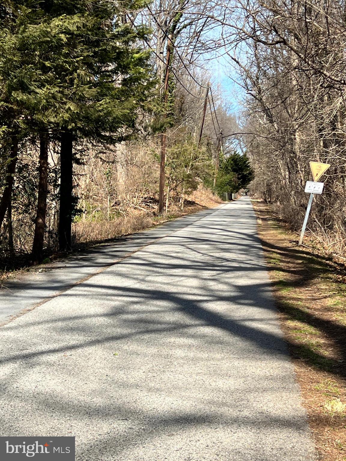 WESTMORELAND HILLS - Residential