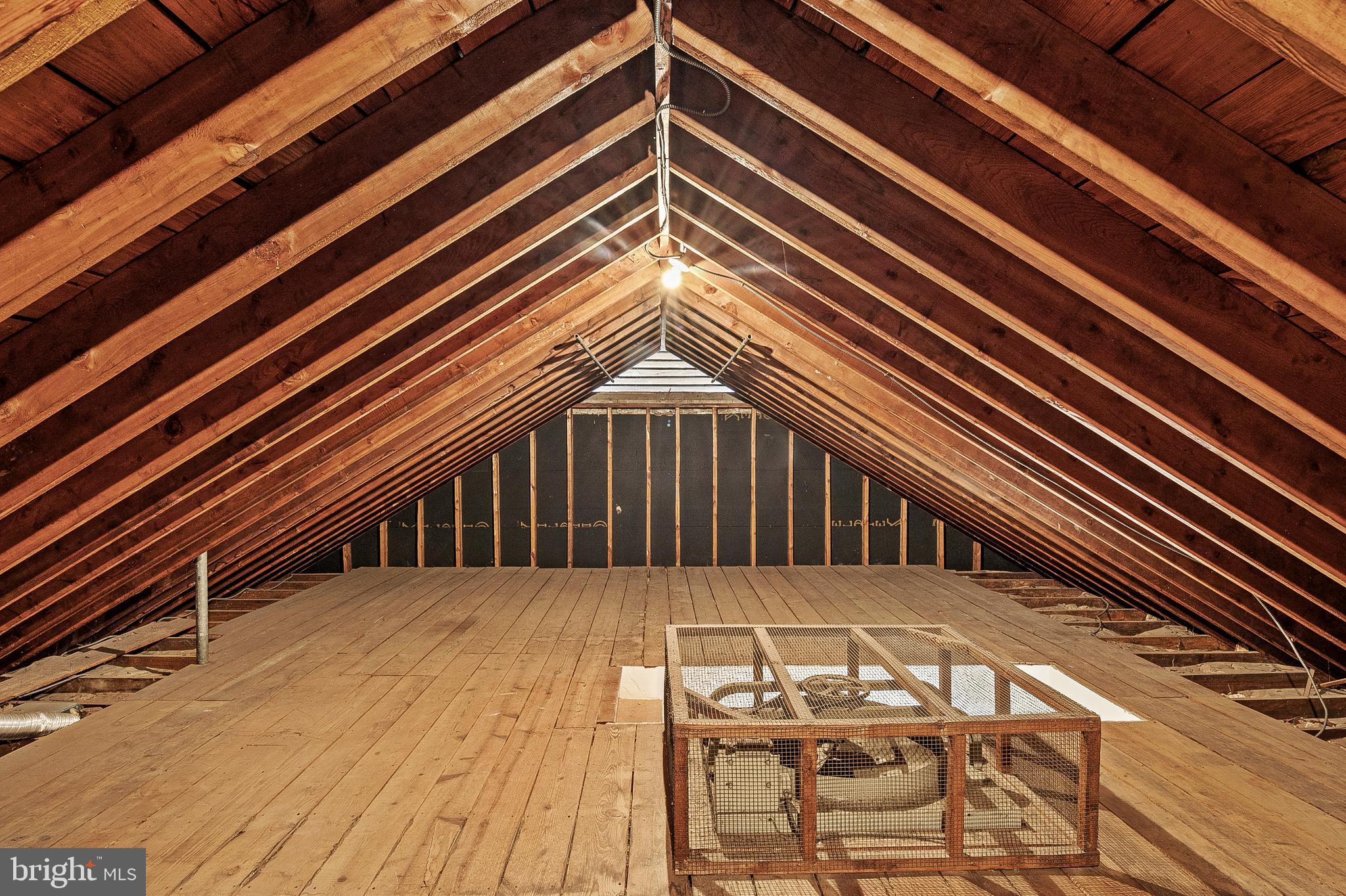 WESTMORELAND HILLS - Residential