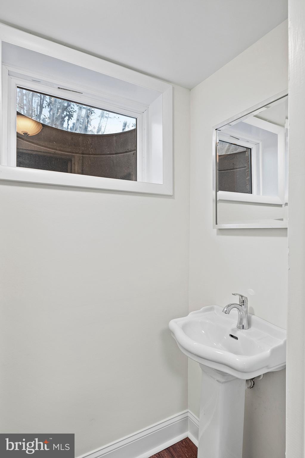 WESTMORELAND HILLS - Residential