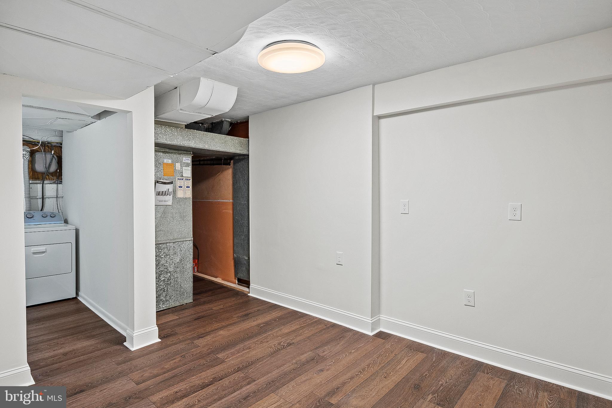 WESTMORELAND HILLS - Residential