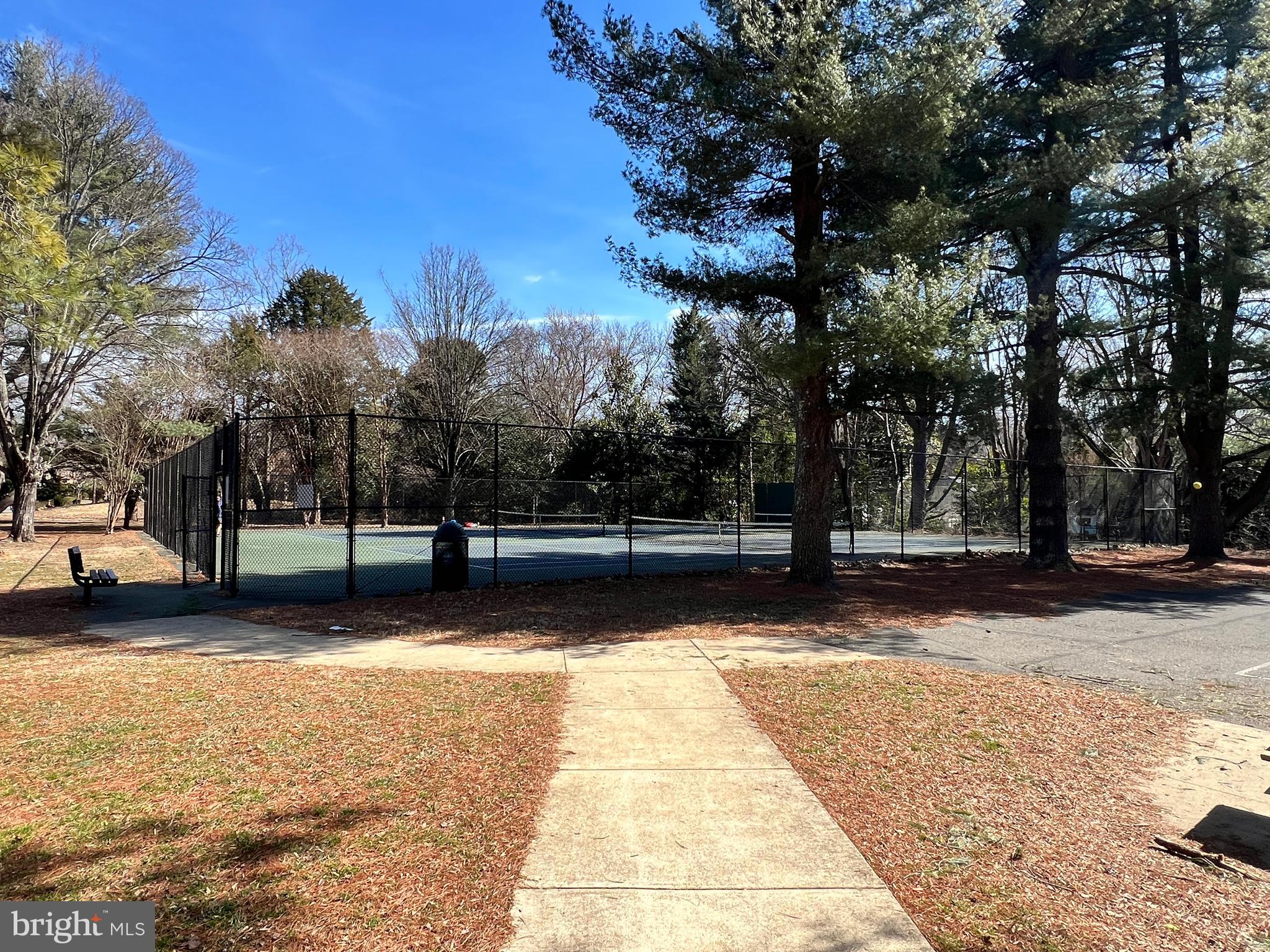 WESTMORELAND HILLS - Residential