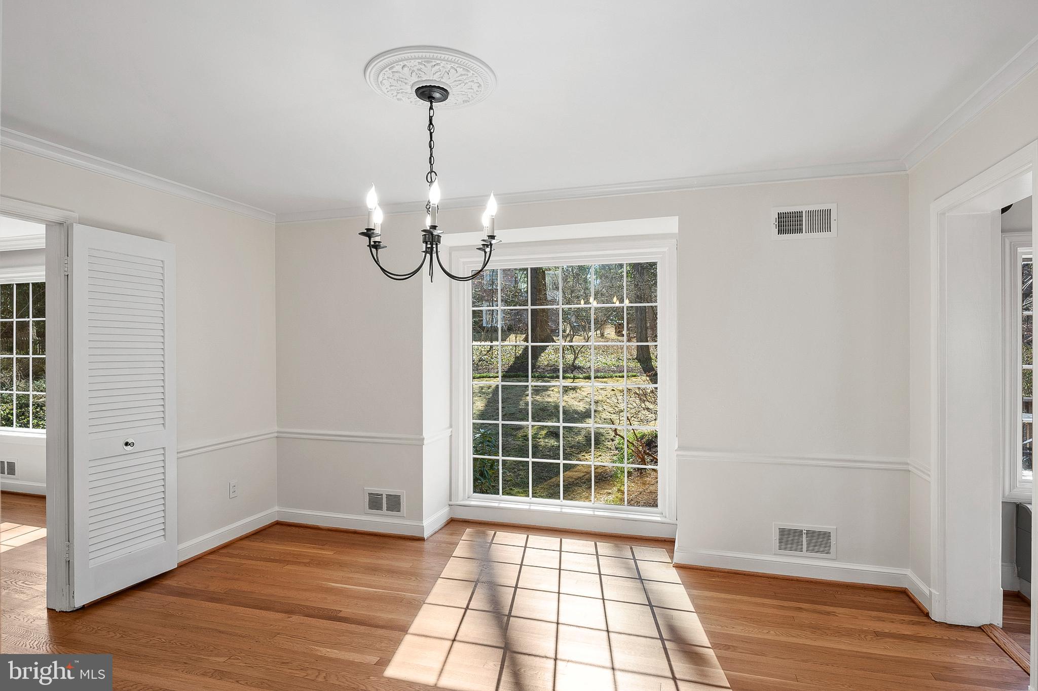 WESTMORELAND HILLS - Residential