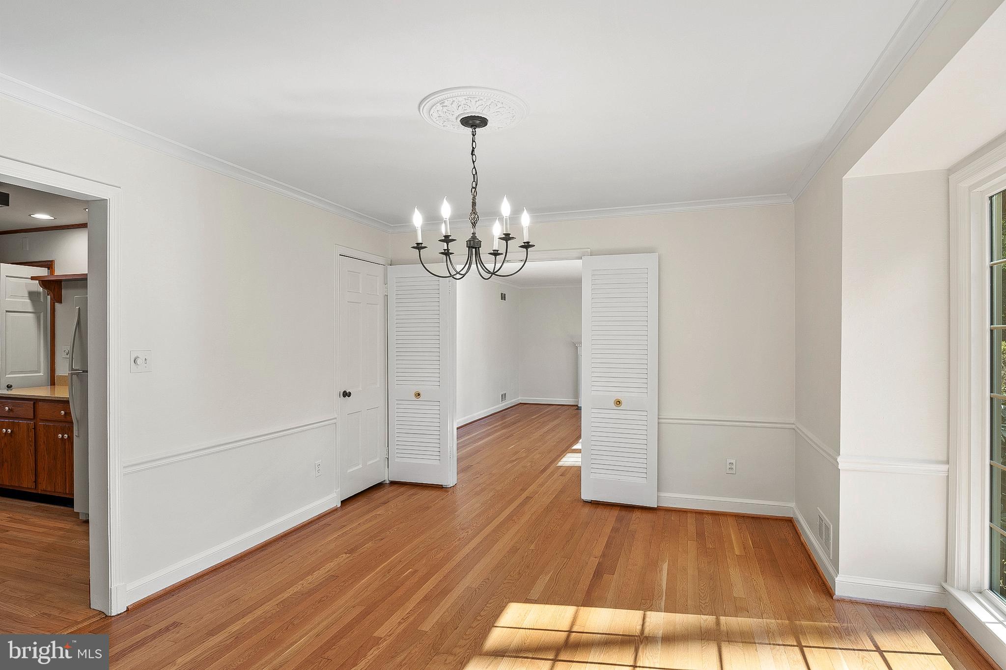 WESTMORELAND HILLS - Residential