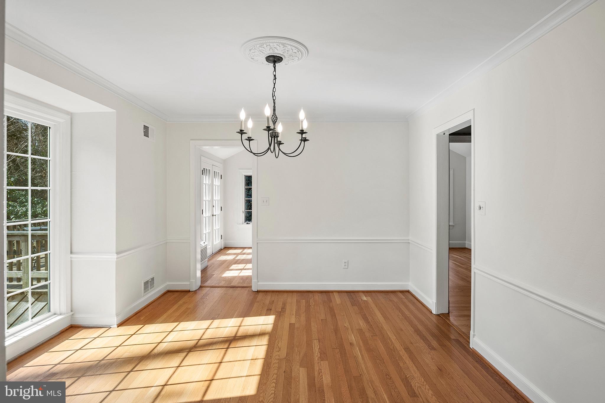 WESTMORELAND HILLS - Residential