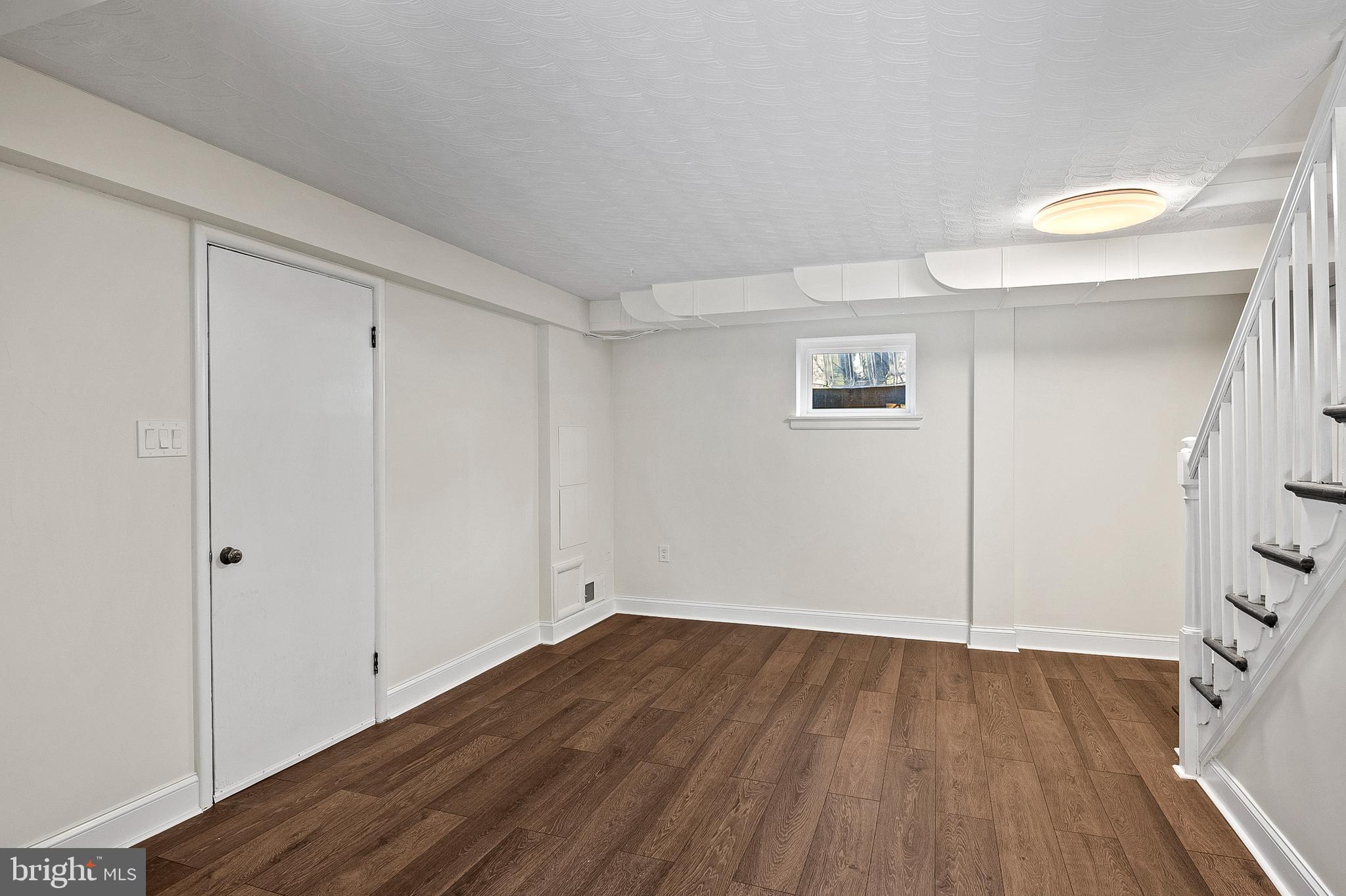 WESTMORELAND HILLS - Residential