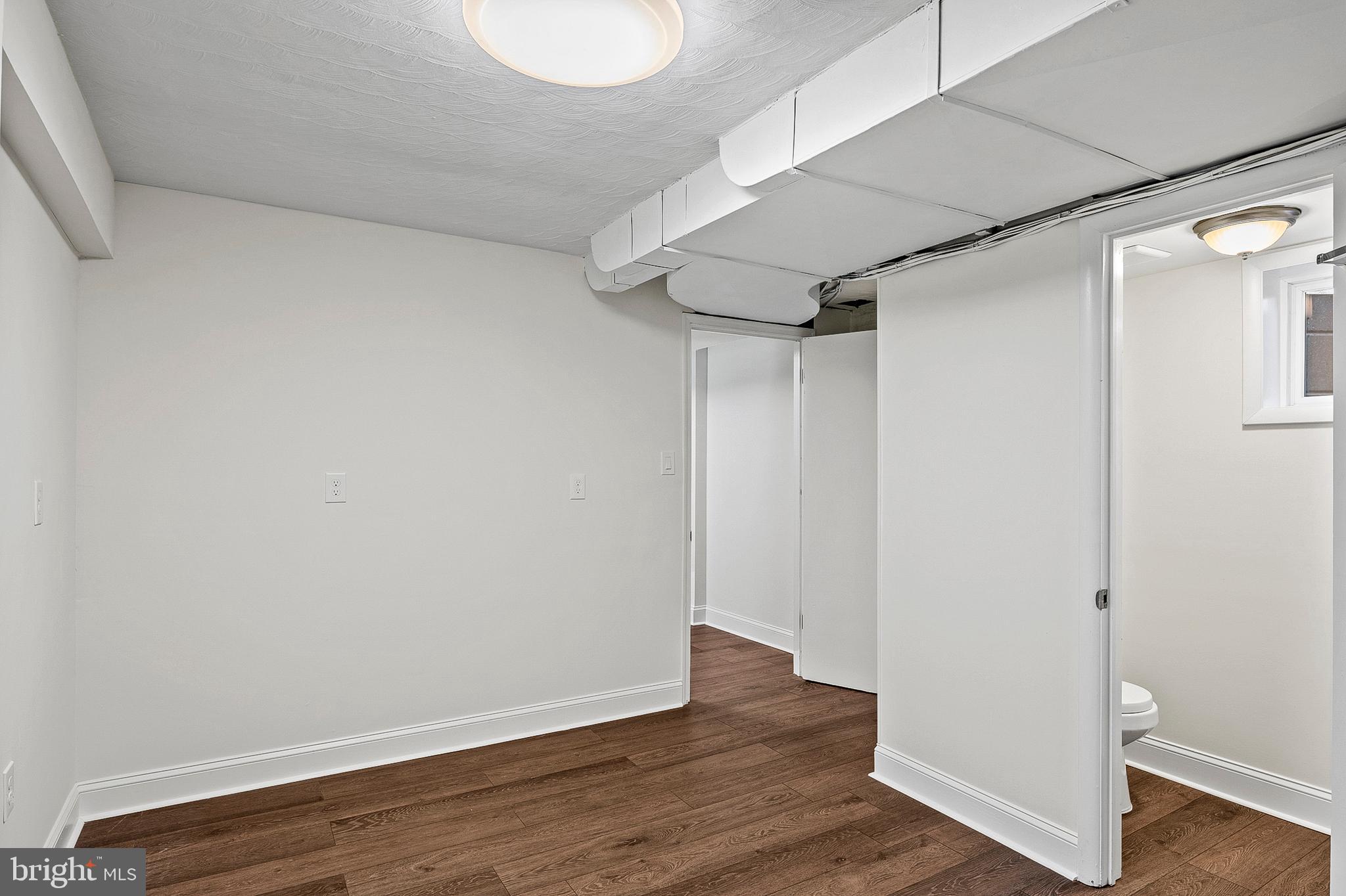 WESTMORELAND HILLS - Residential