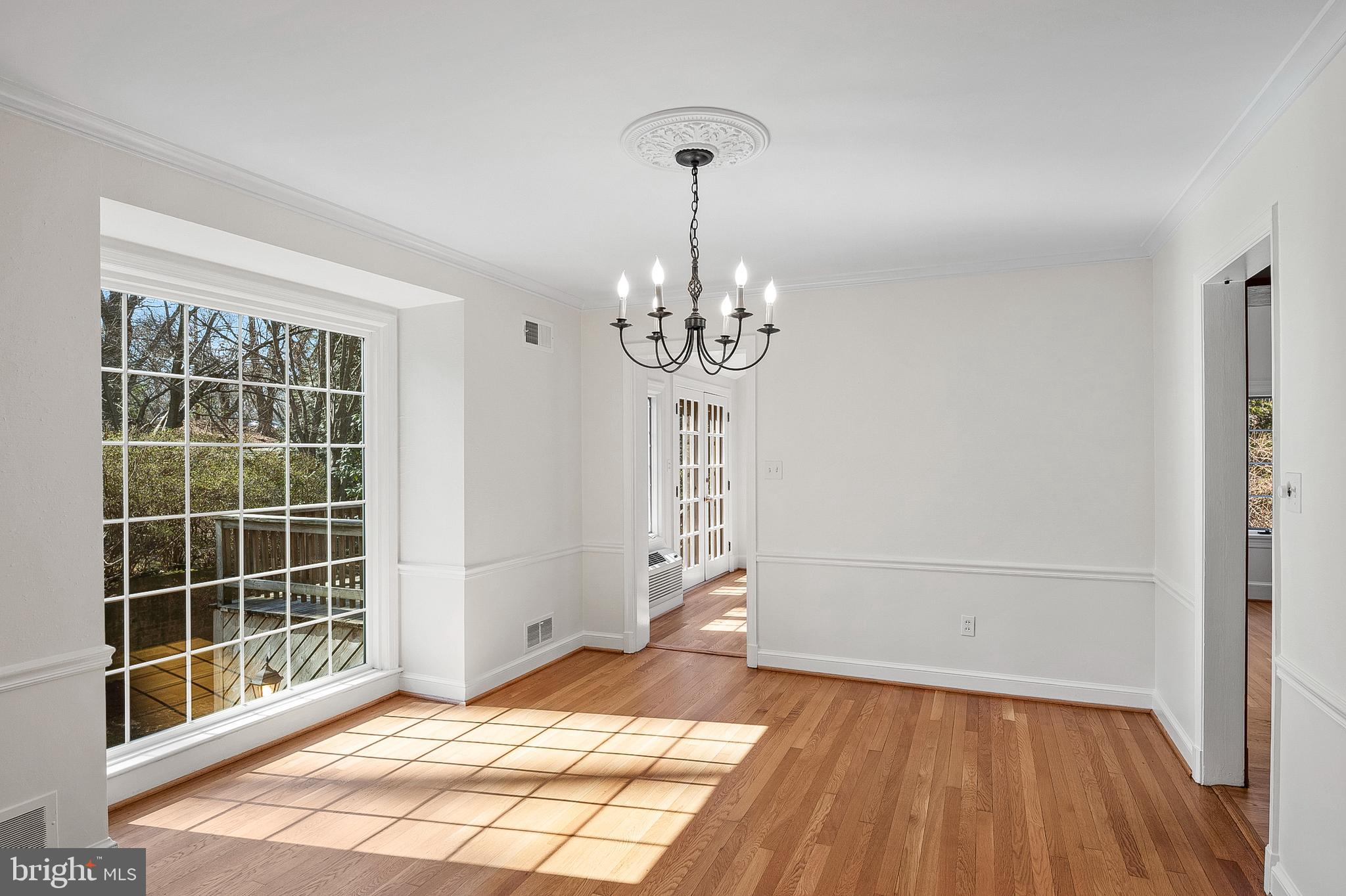 WESTMORELAND HILLS - Residential