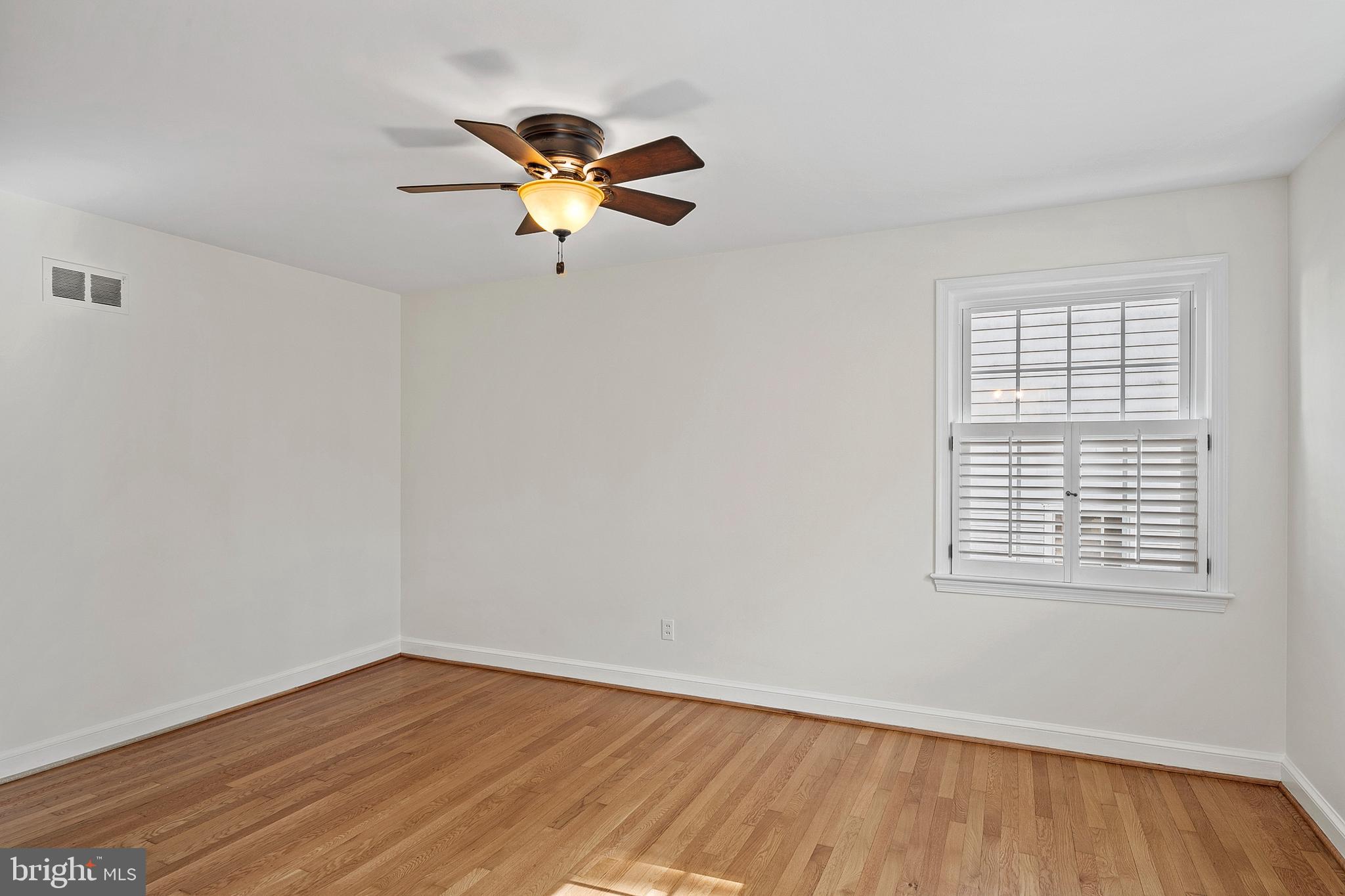 WESTMORELAND HILLS - Residential