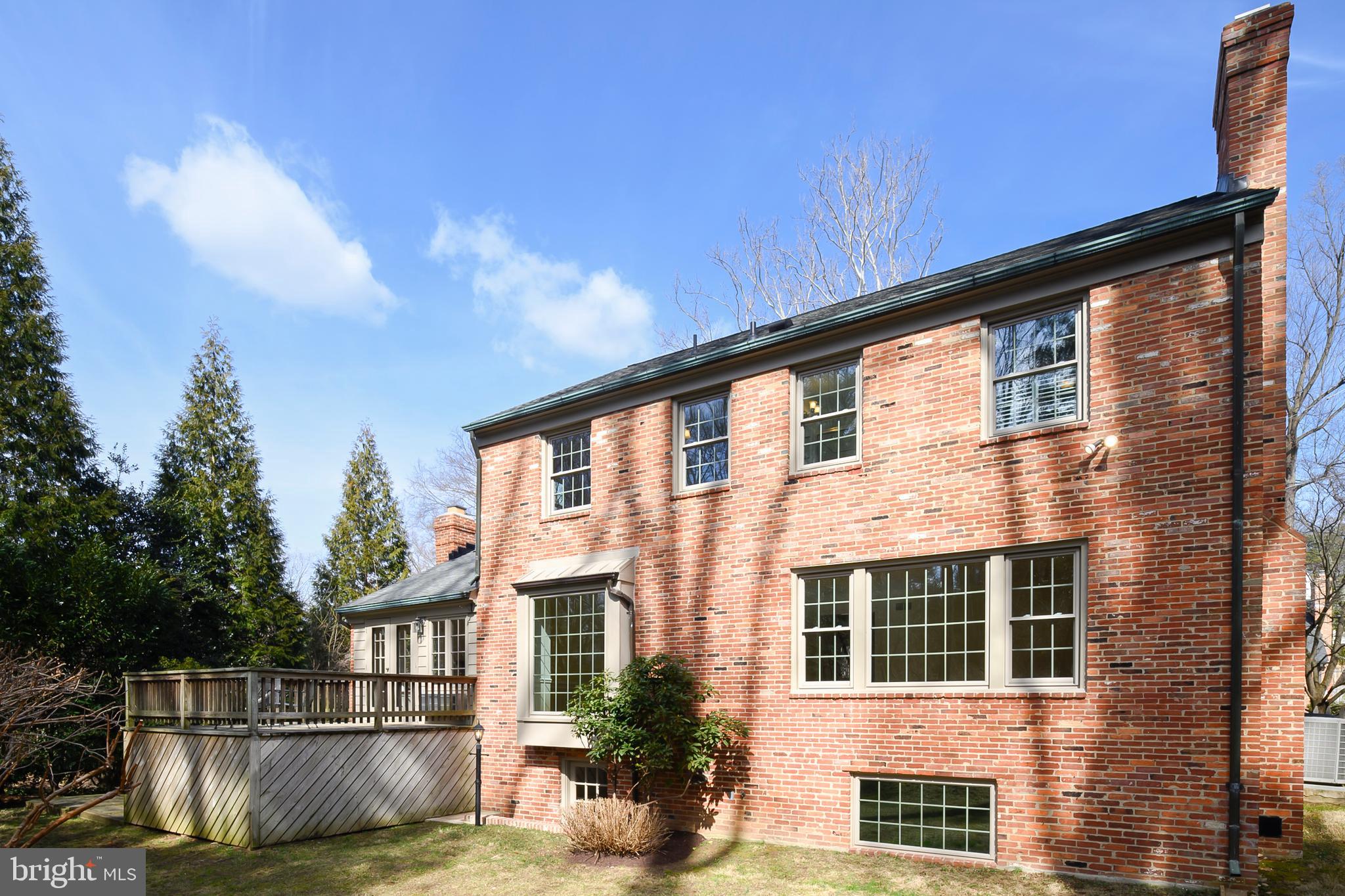 WESTMORELAND HILLS - Residential